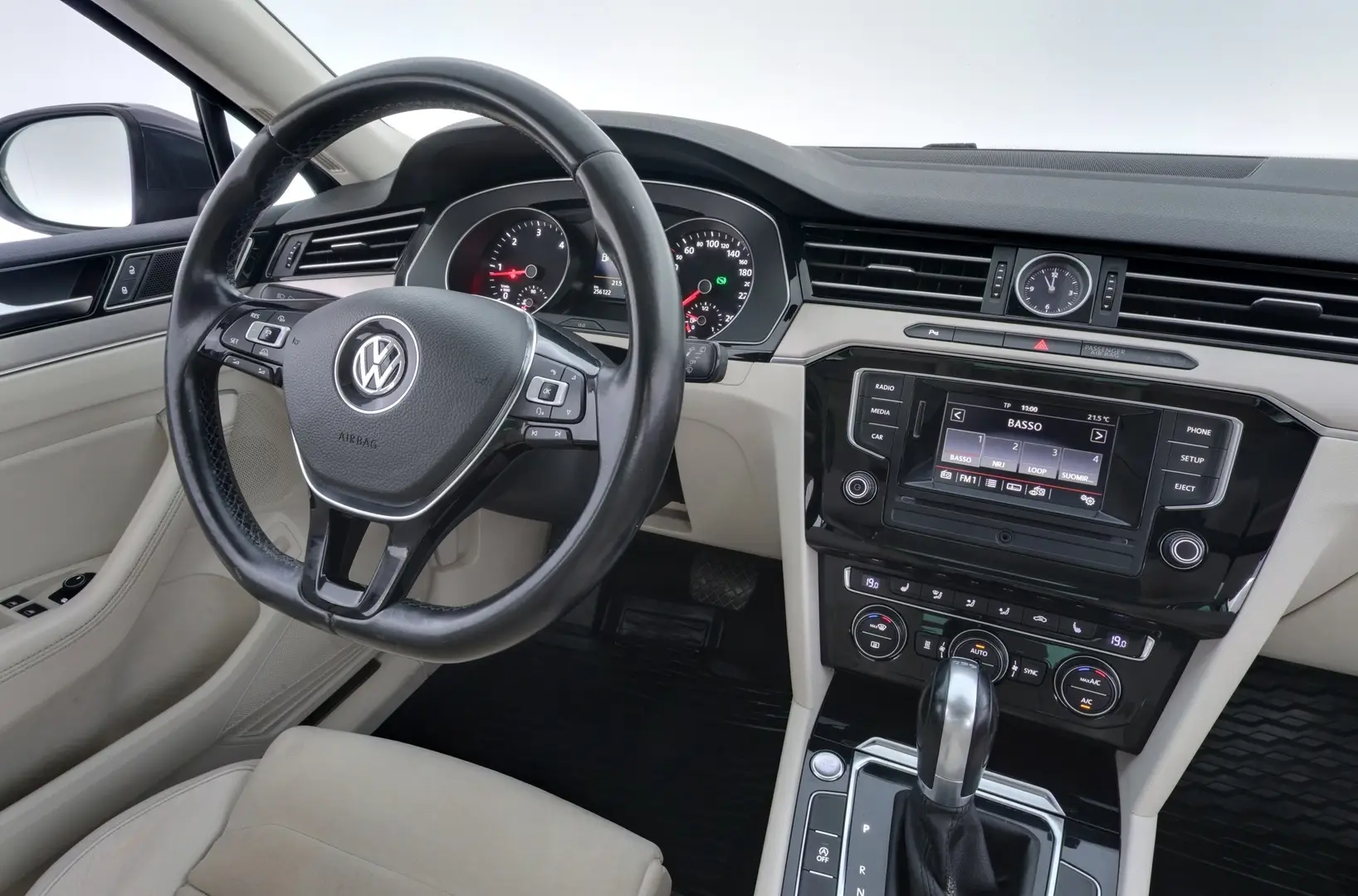 Car Image - 3G3WtRh2vRTf24j7uK9FS8