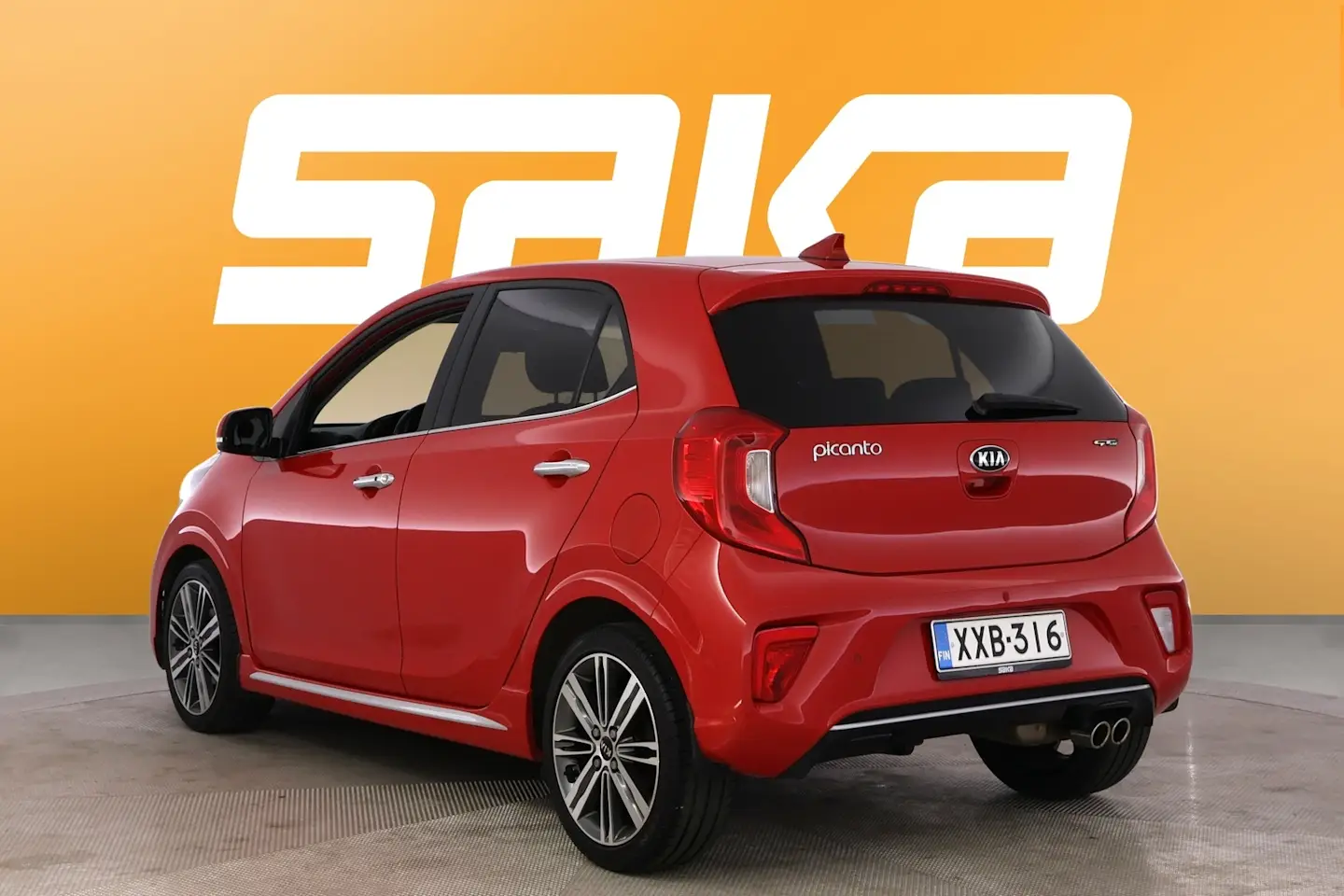 Car Image - 7qqm011qT616Z1F6Ieh76D