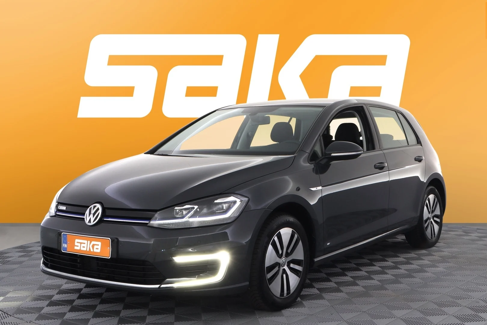 Car Image - 6KiEBD2HOeGFTjQPnIYT7i