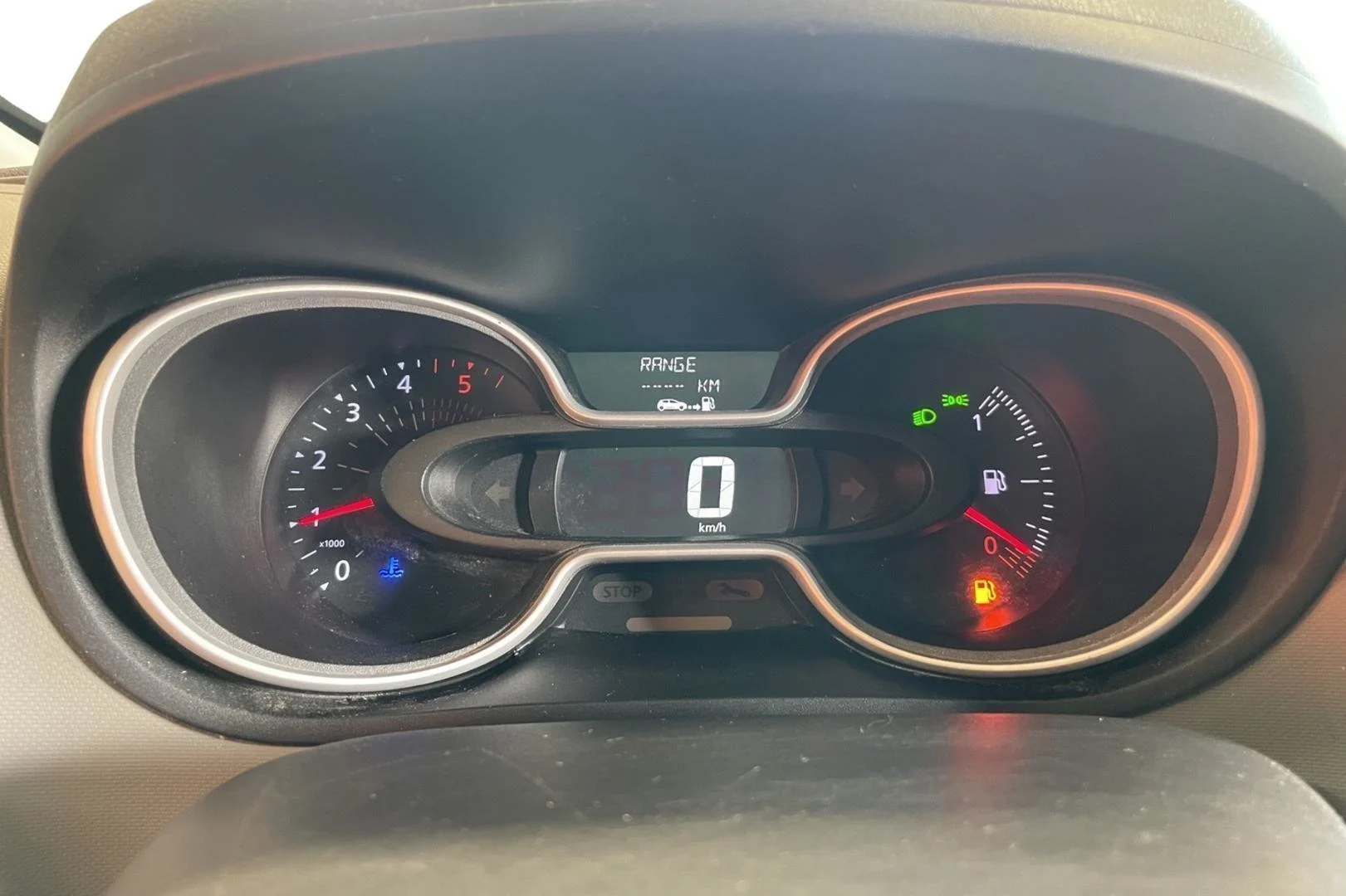 Car Image - 597bwiDeM2jqllj48VnCcy