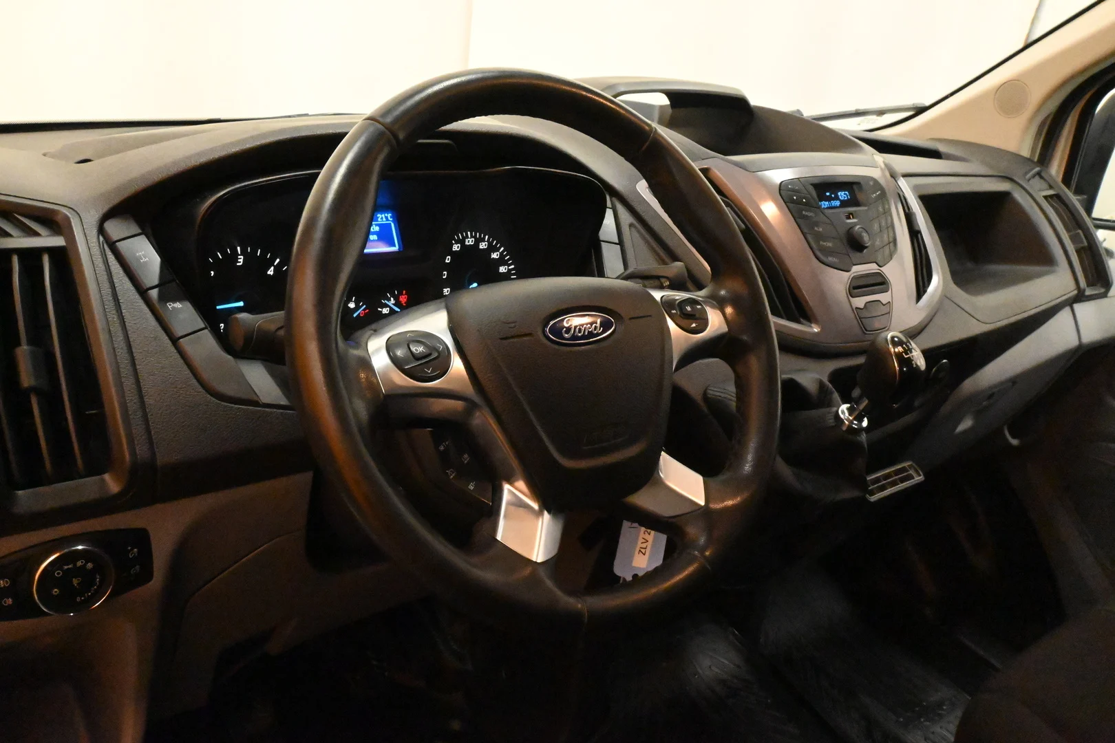 Car Image - jAMaPcOaonXNeYrfSLvYd