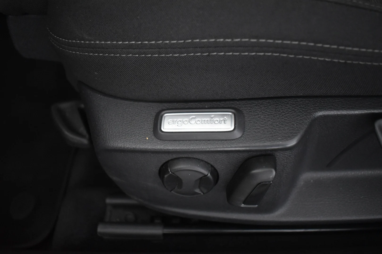 Car Image - 6CEweFI1ZUt2OXDEy5wxsF