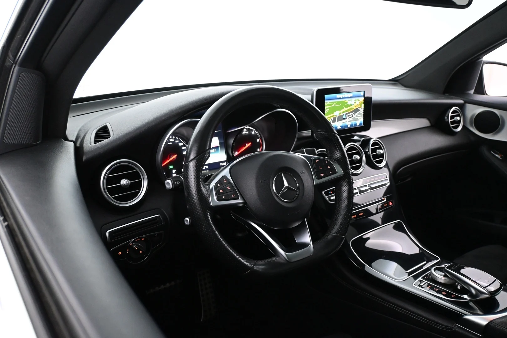 Car Image - 798olKOOd0TSMsV3ETmRTd