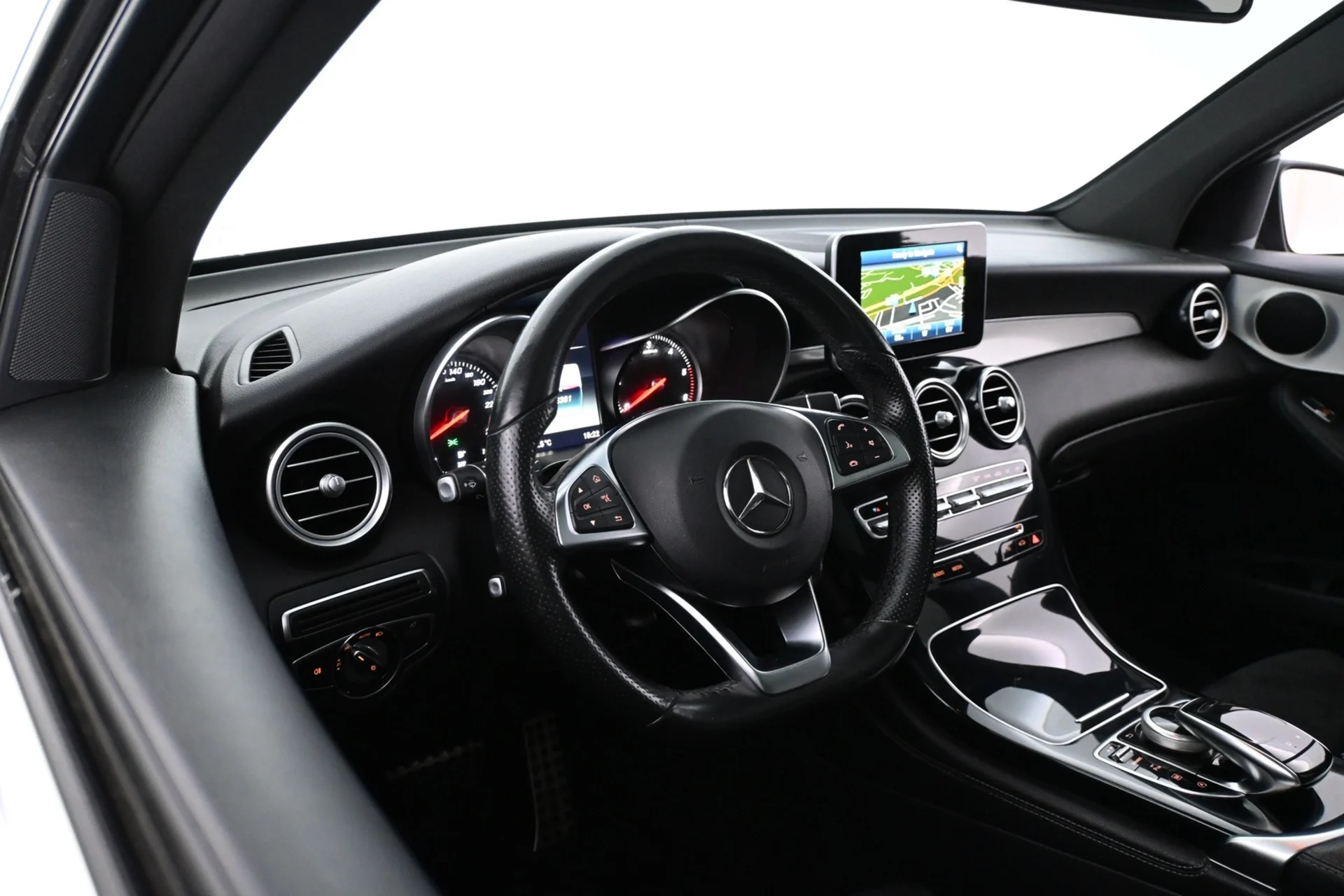 Car Image - 798olKOOd0TSMsV3ETmRTd