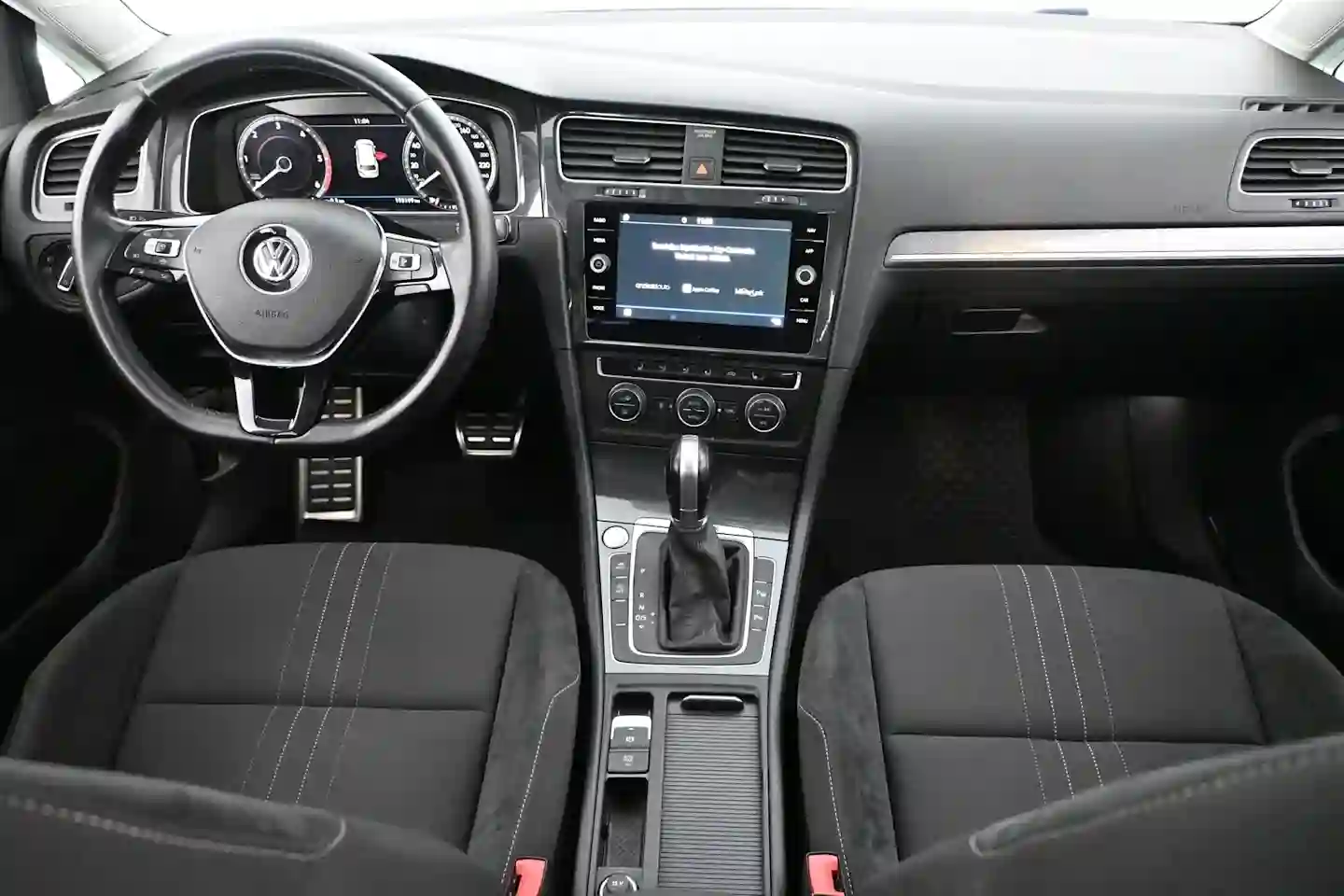 Car Image - 2S6X8MfyvurvvN472OWNHt
