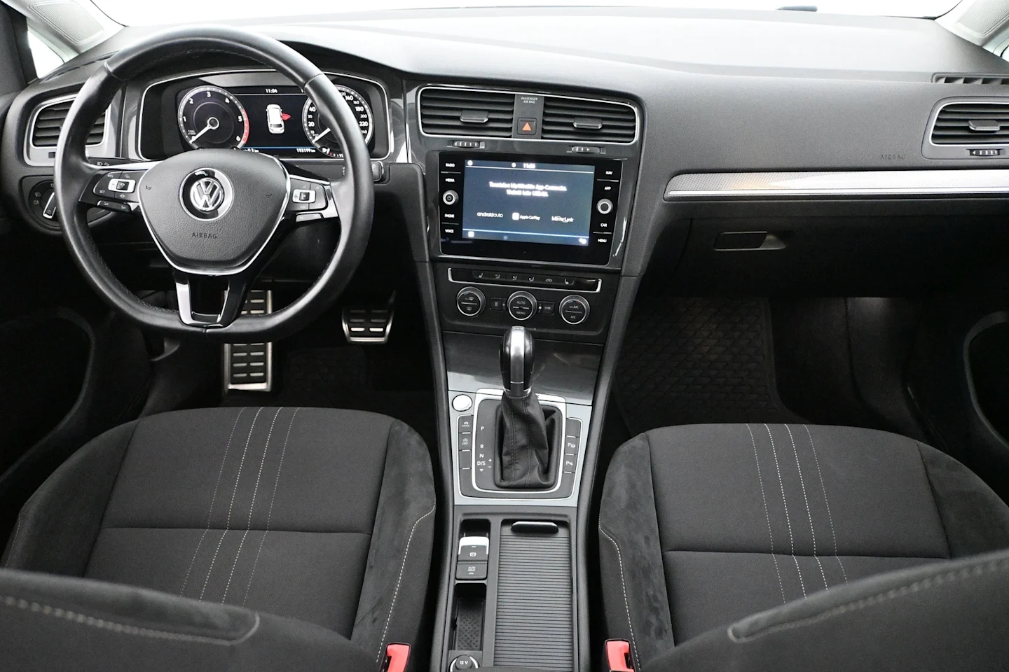 Car Image - 2S6X8MfyvurvvN472OWNHt