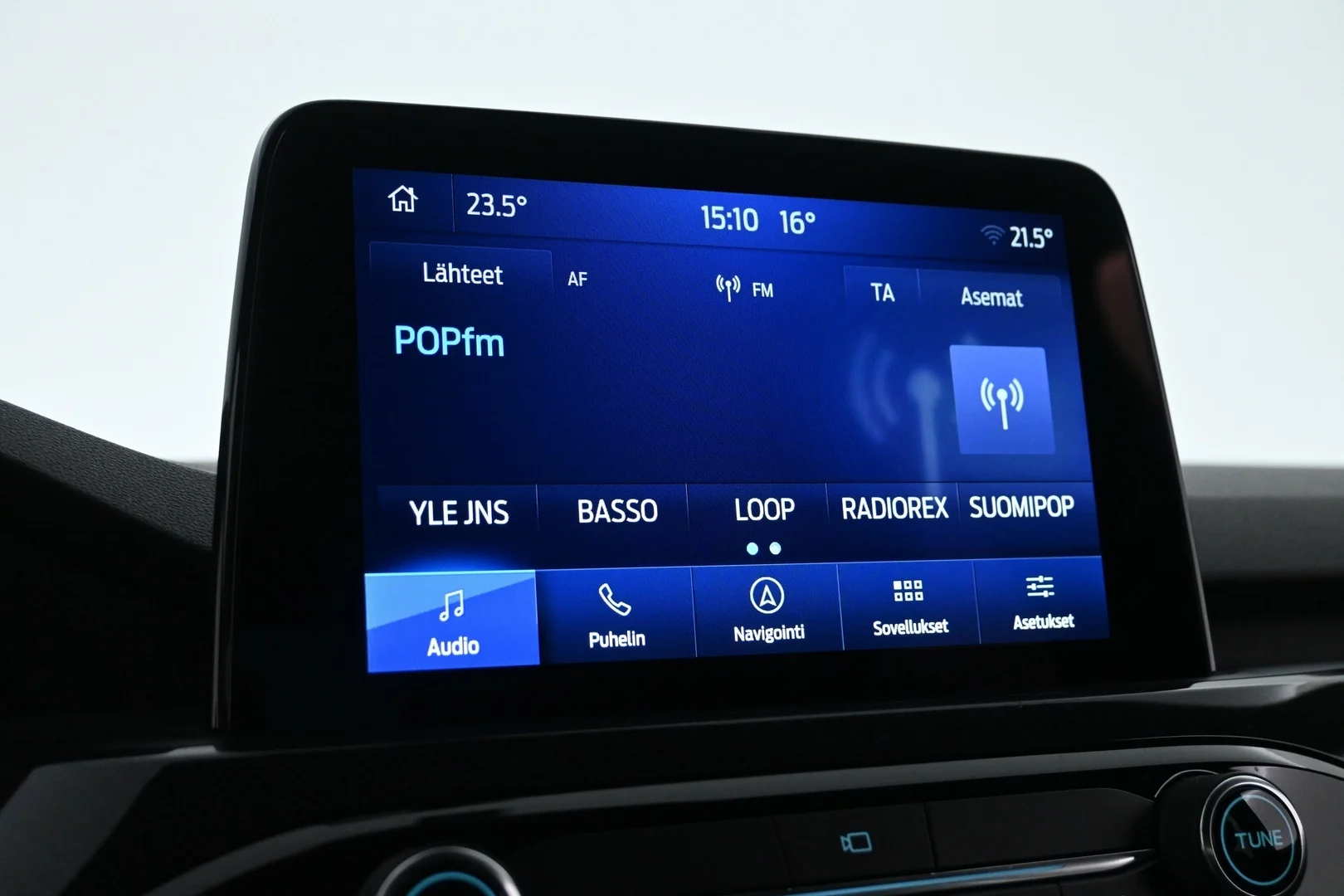 Car Image - b4SfBMgGHXHouoBNwSQJj