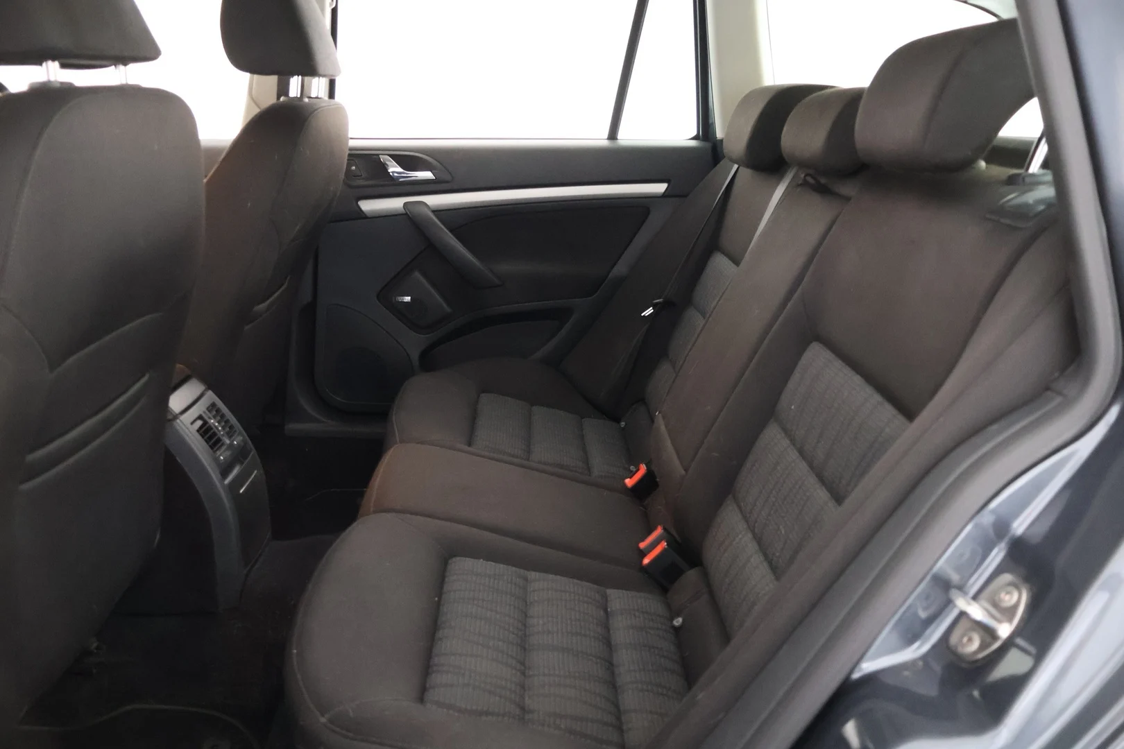 Car Image - 4FCNdGHtpWK3OuxywFmdBm