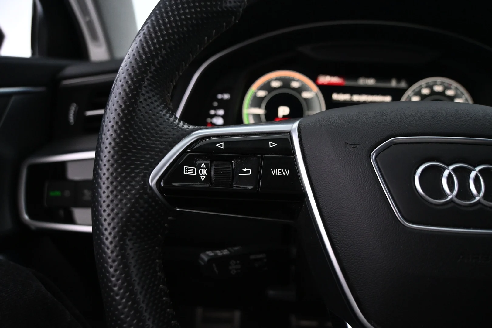 Car Image - 6IKm2cX4jybm5u0HHEFy8t