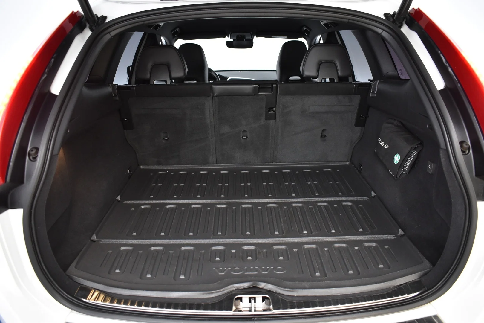 Car Image - 2EhyKUV5SdzWoVL4BIEgtF