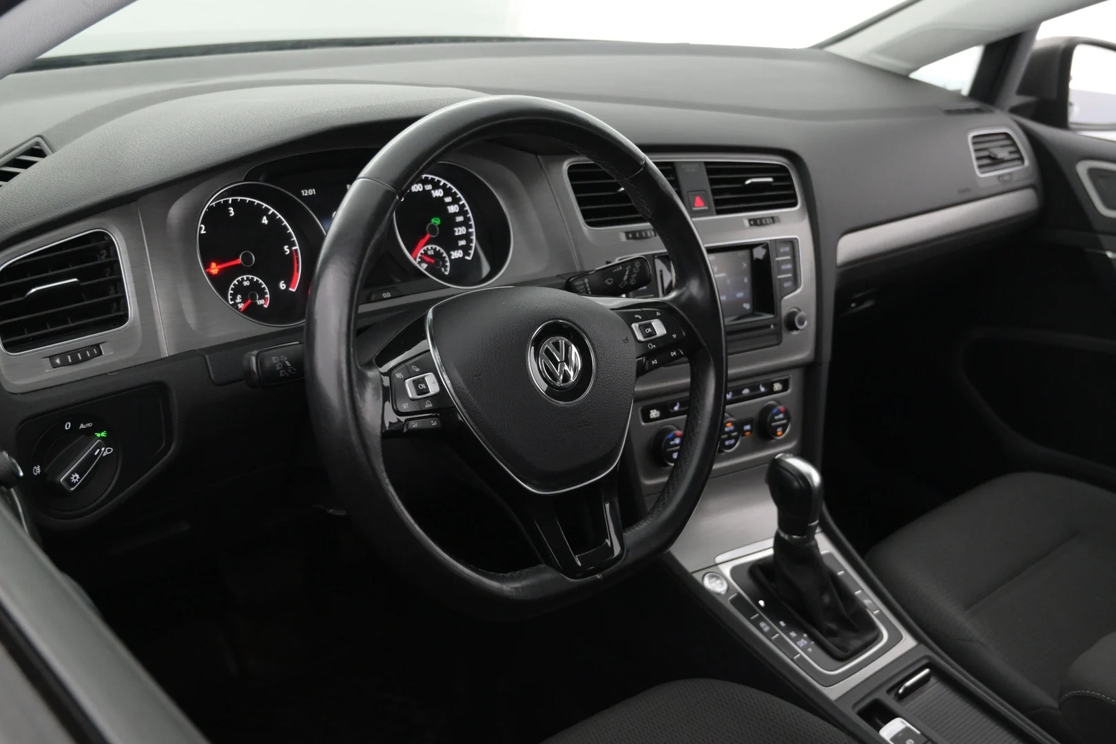 Car Image - 5UwHQP86INKxtCvCKxQwck