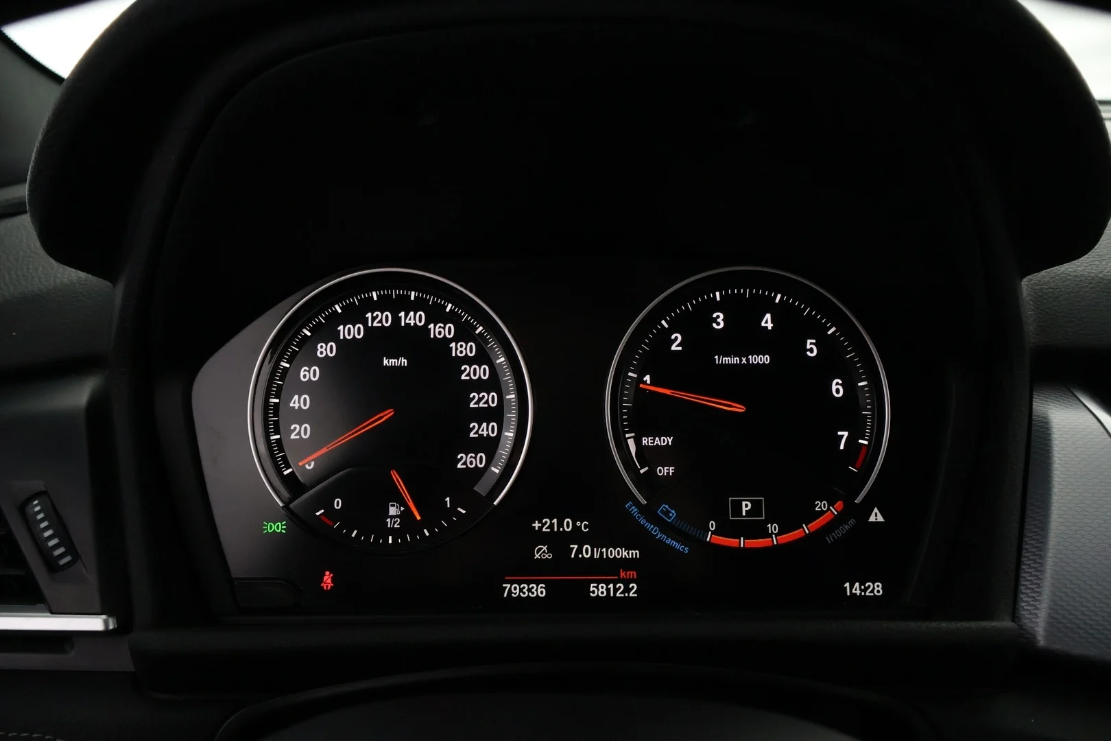 Car Image - 59Hyts3C5UqQM9ZPDPW8c8