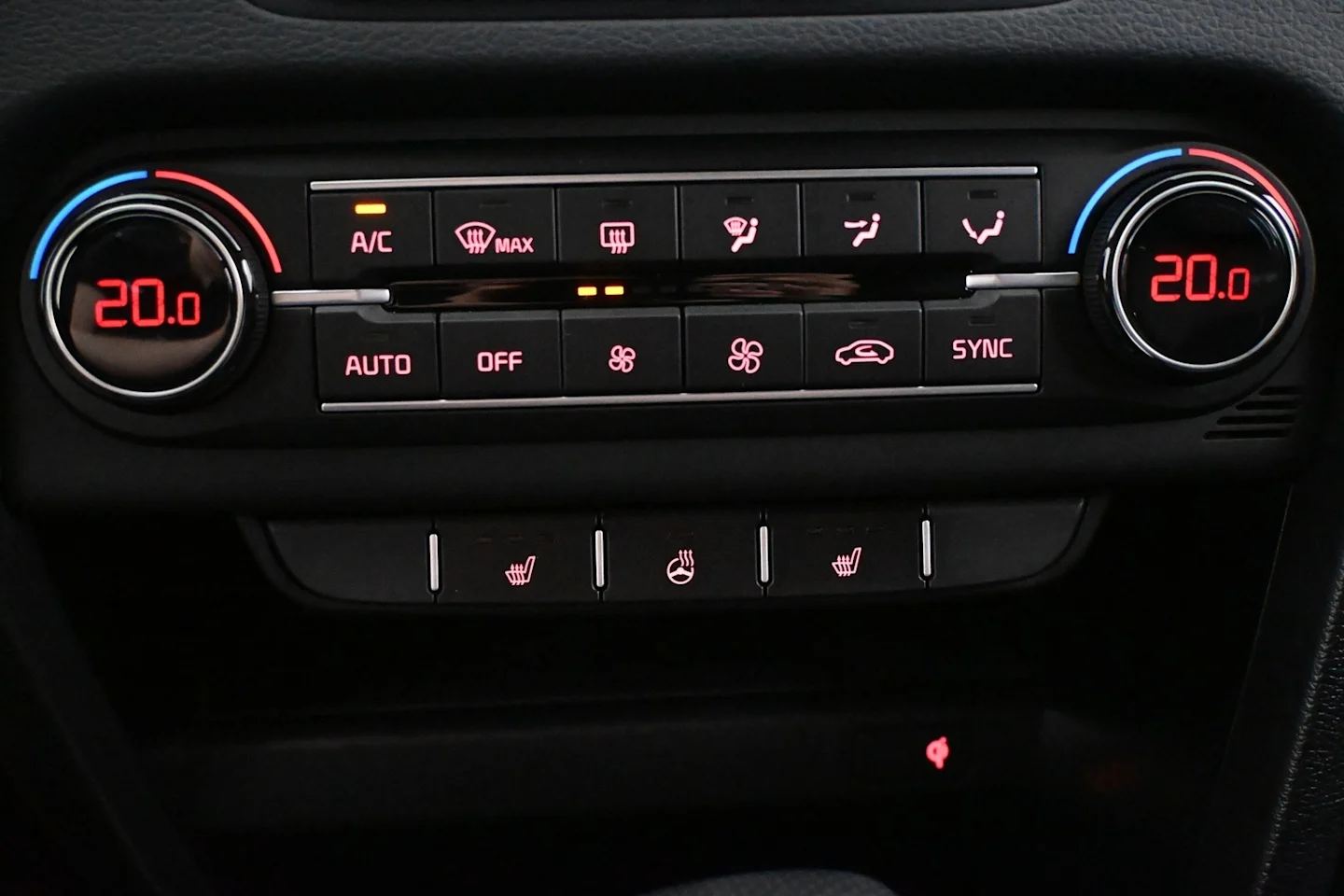 Car Image - 1BsqSVFJw5uMhX5GsOhuuo