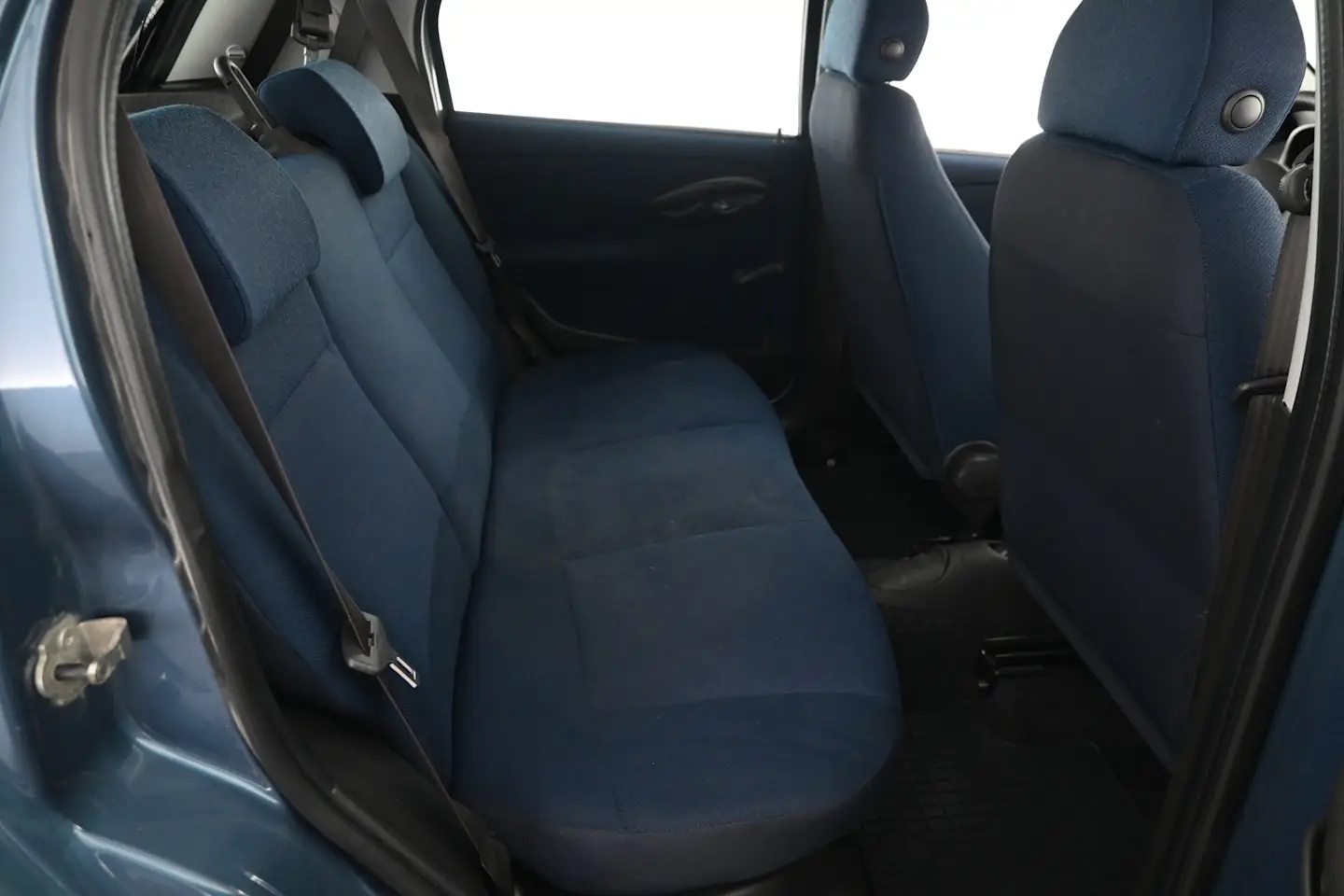 Car Image - Bq50COcCHtyH44y1wFuEy