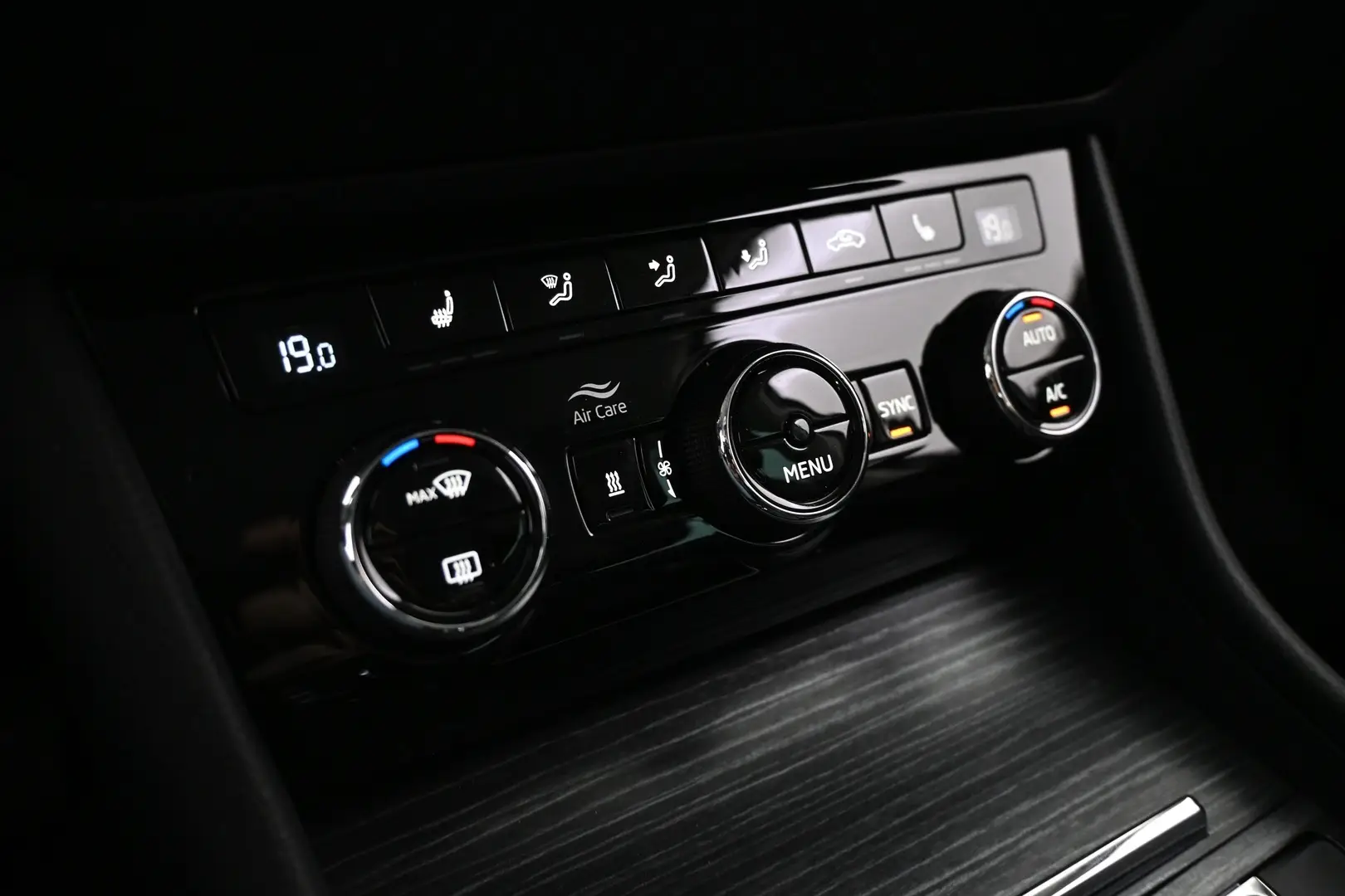 Car Image - 6q2Gvwu9dlnFDJctPHZM3K