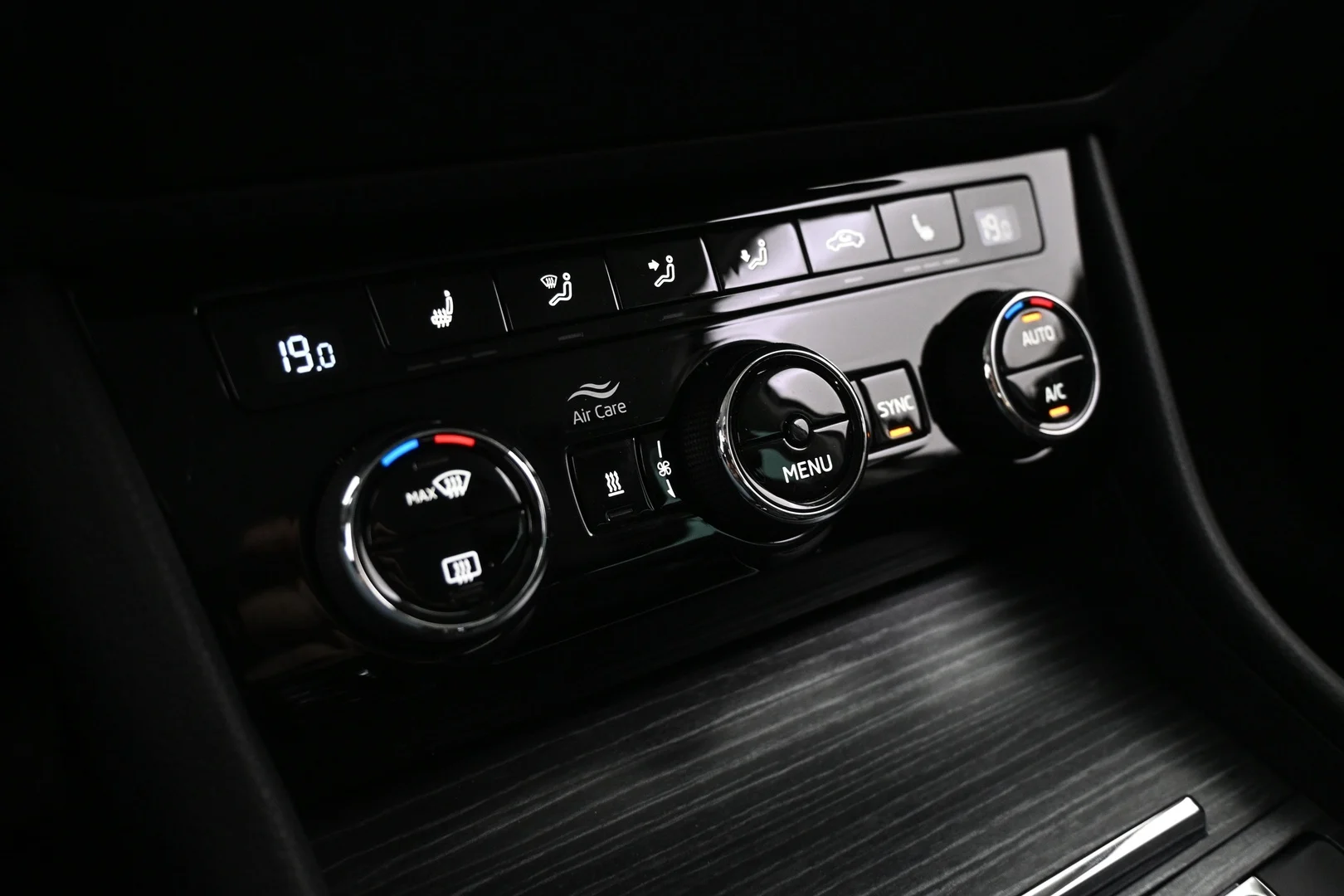 Car Image - 6q2Gvwu9dlnFDJctPHZM3K