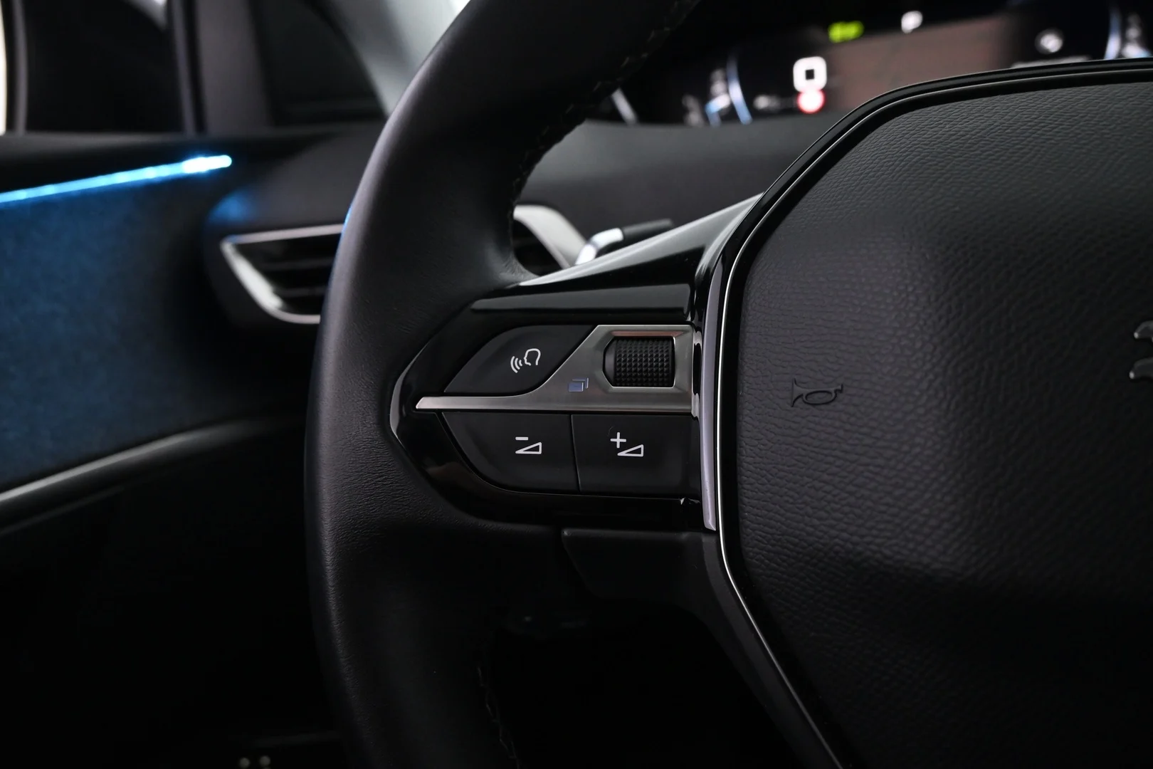 Car Image - 7ga07yKTFRFfTNgDI3cbM