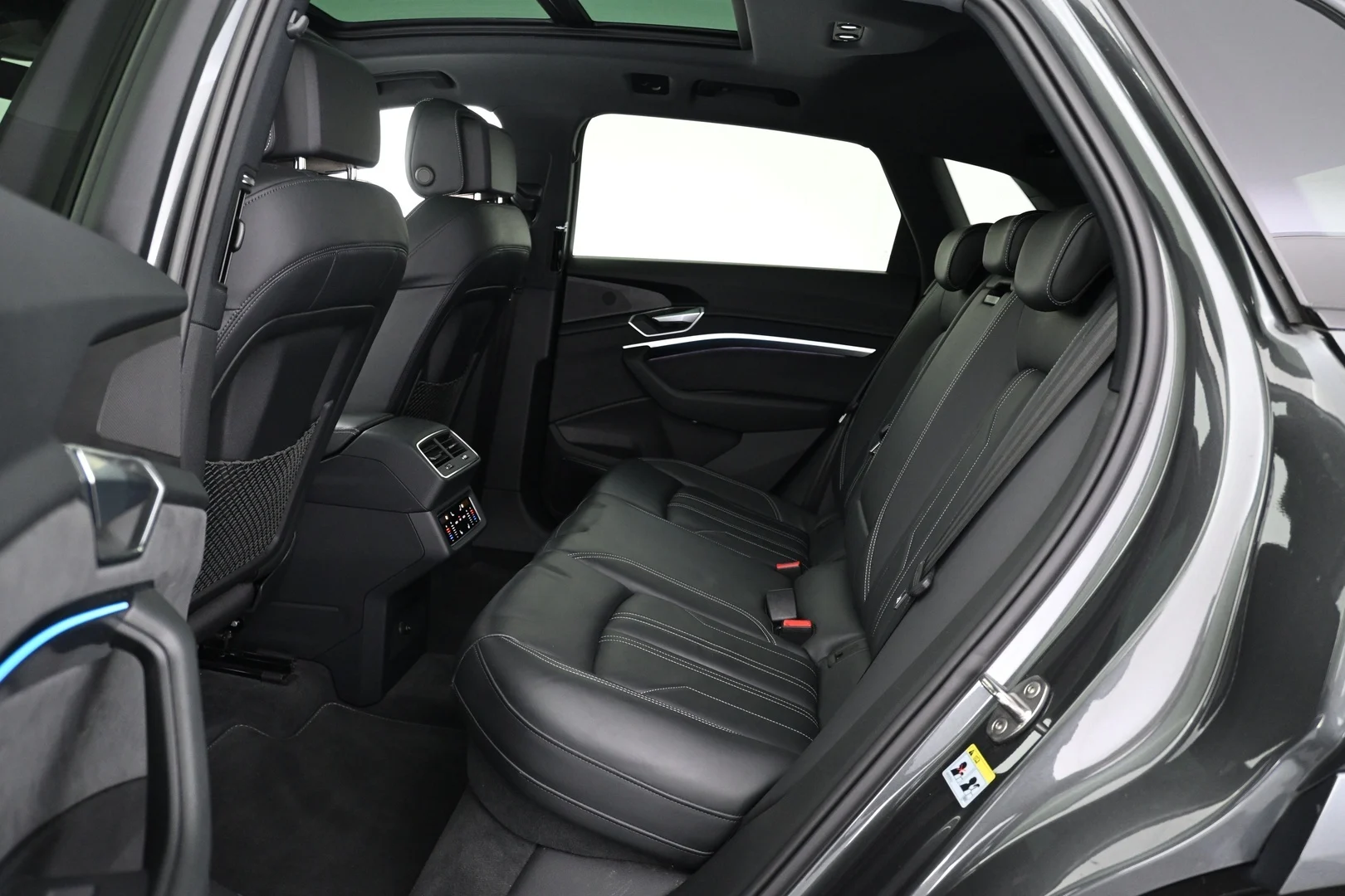Car Image - 642oKRWU4tRJlhG3D3KFC9