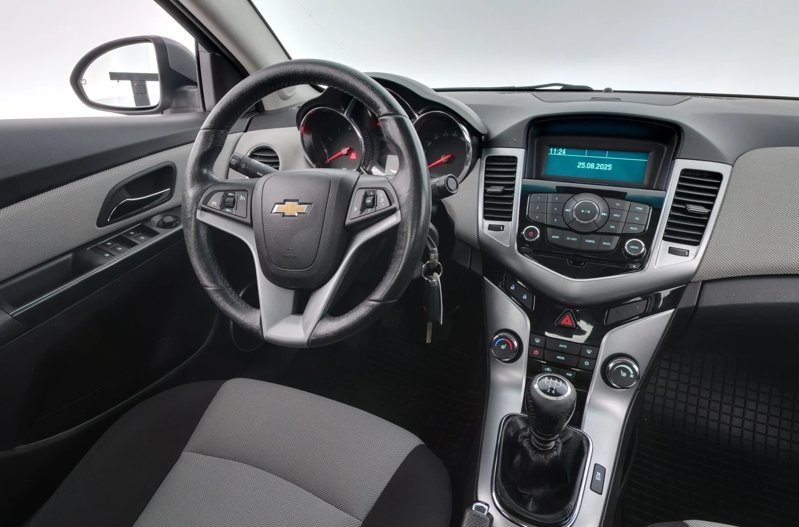 Car Image - 11bkevqUIkgNsS4uPyiUYj
