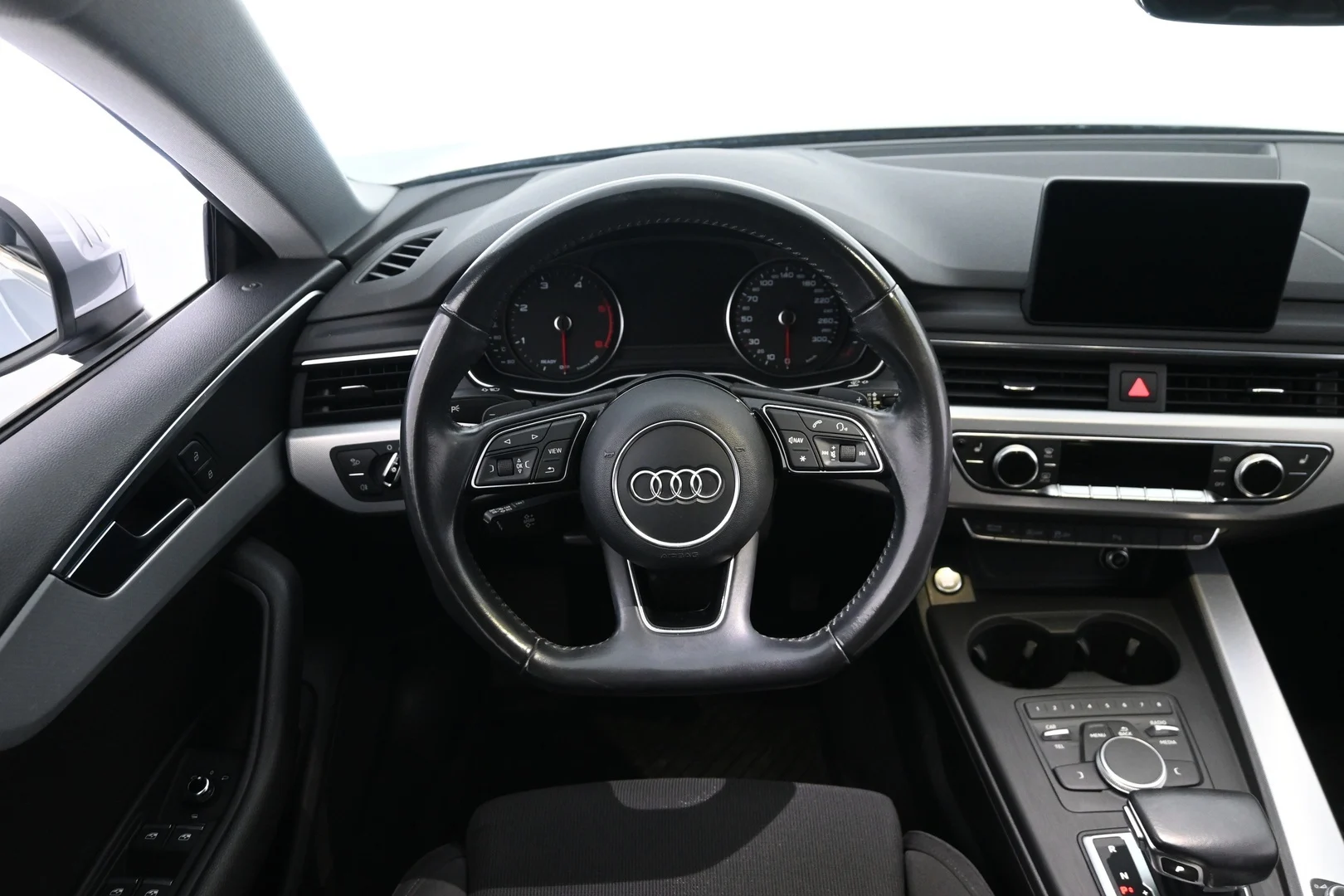 Car Image - JweUCngmssv9kn5asSLEC