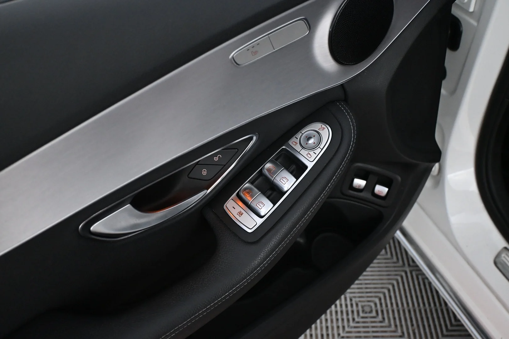 Car Image - 2fG5GVAphGwPDGYhD0W9pB
