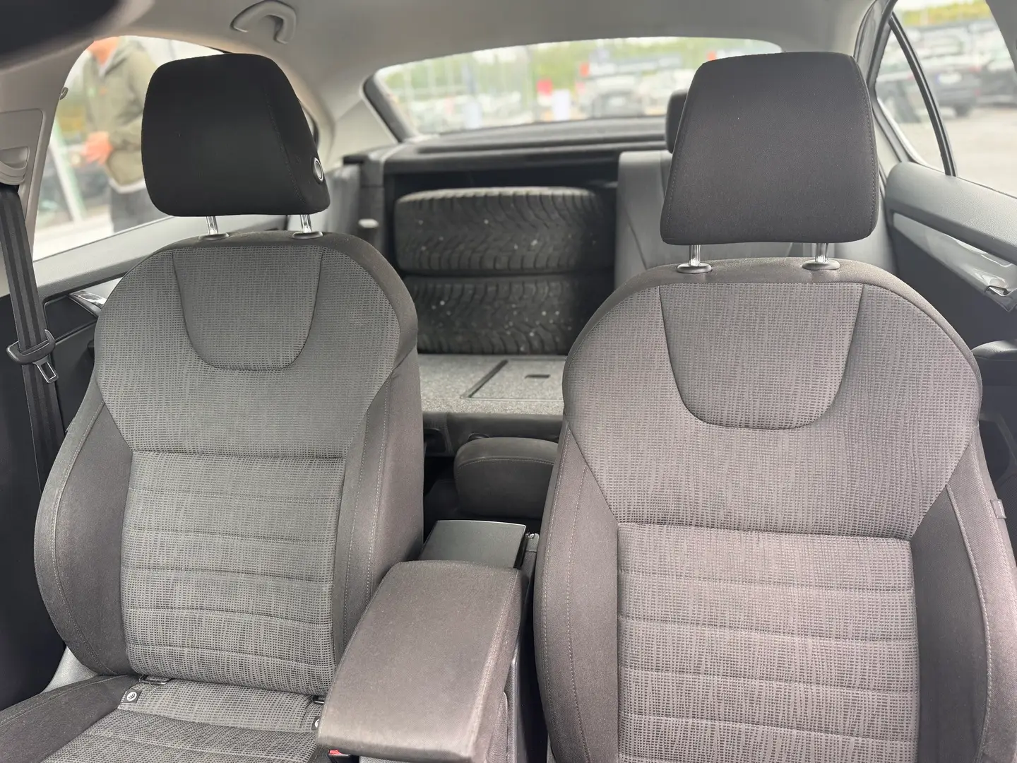 Car Image - 1JautdP9QqhY9rGlziC8iZ