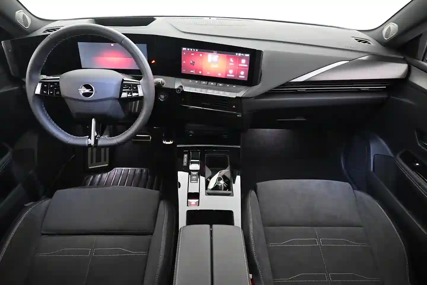 Car Image - 1oToeZyLjUUd4loOWztlb8