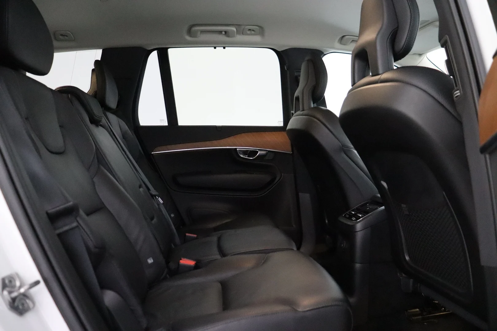 Car Image - 2MBbTSDhgg1PyLUQXcRg6E