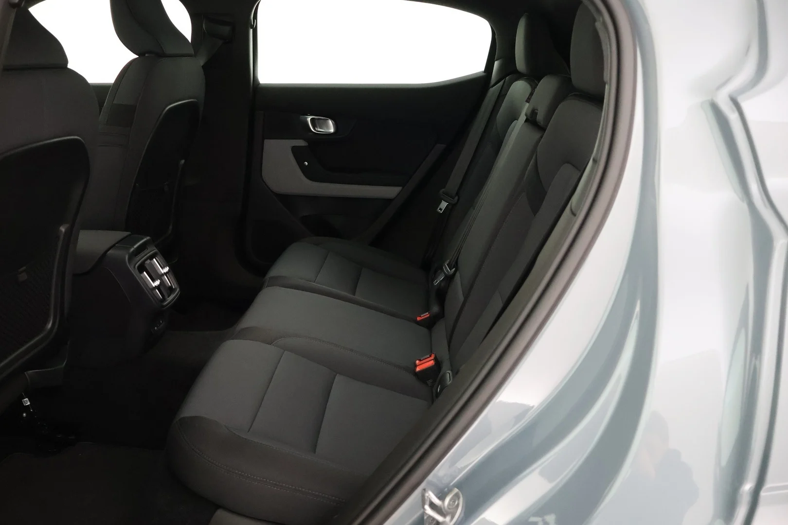 Car Image - fBnmHVTnkwW6LJkLbh2jX