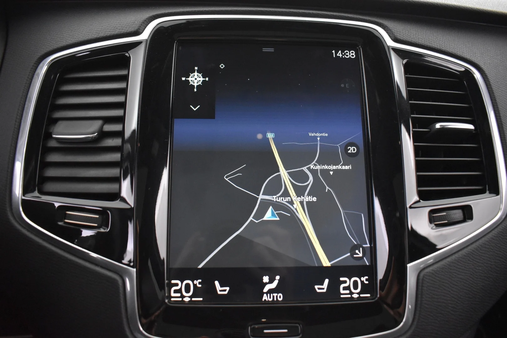 Car Image - 6LiuOXeVWdNQvJFSTQiXxC