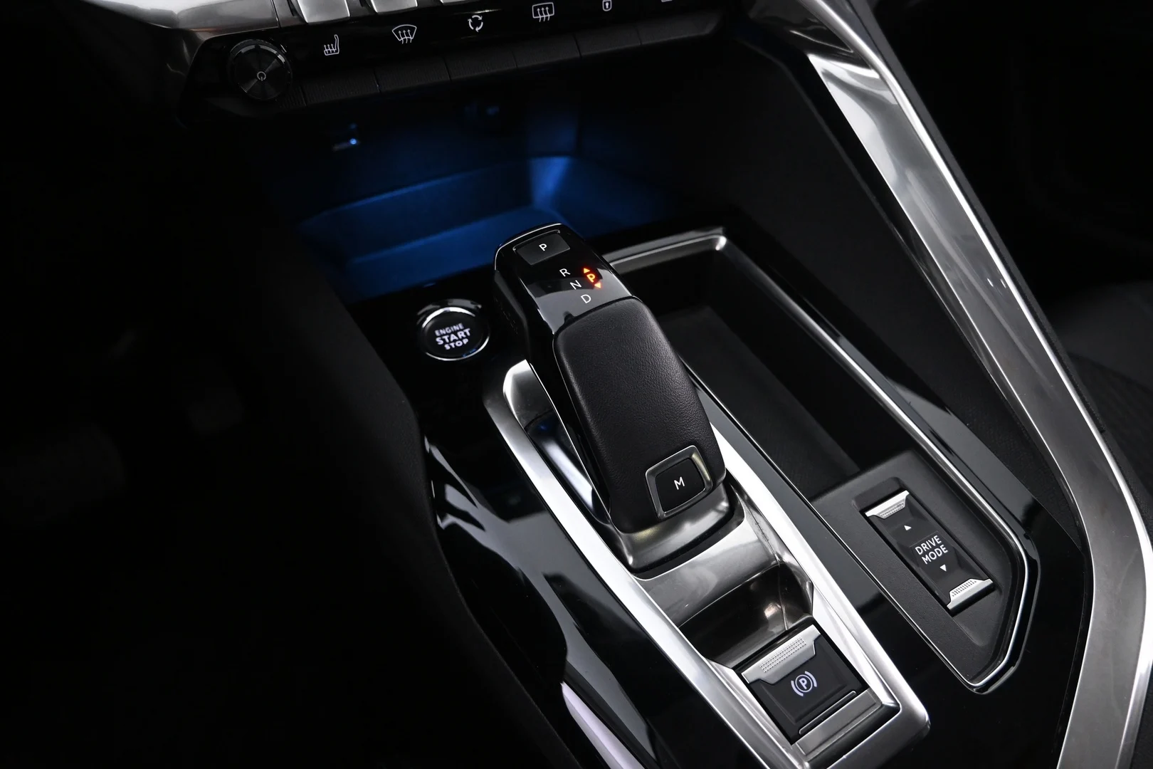 Car Image - 3R0En8F9nL2cBXsMDIMh8N