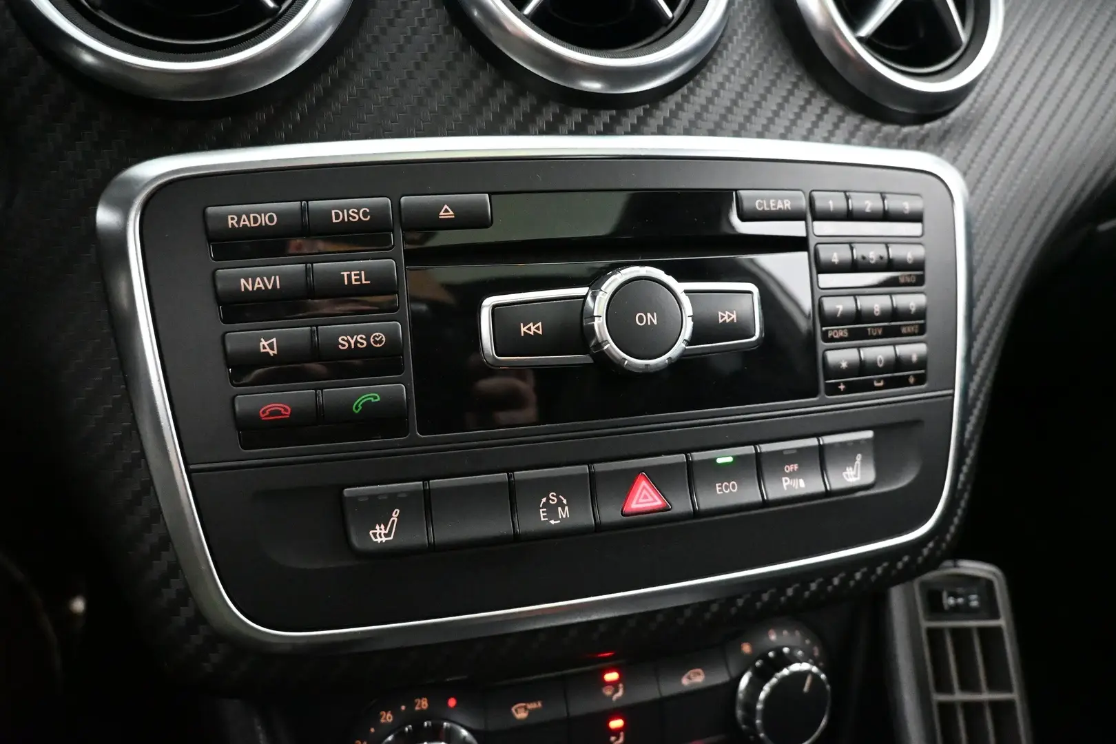 Car Image - CdHWxLMcfTzgBgPoOFqo9