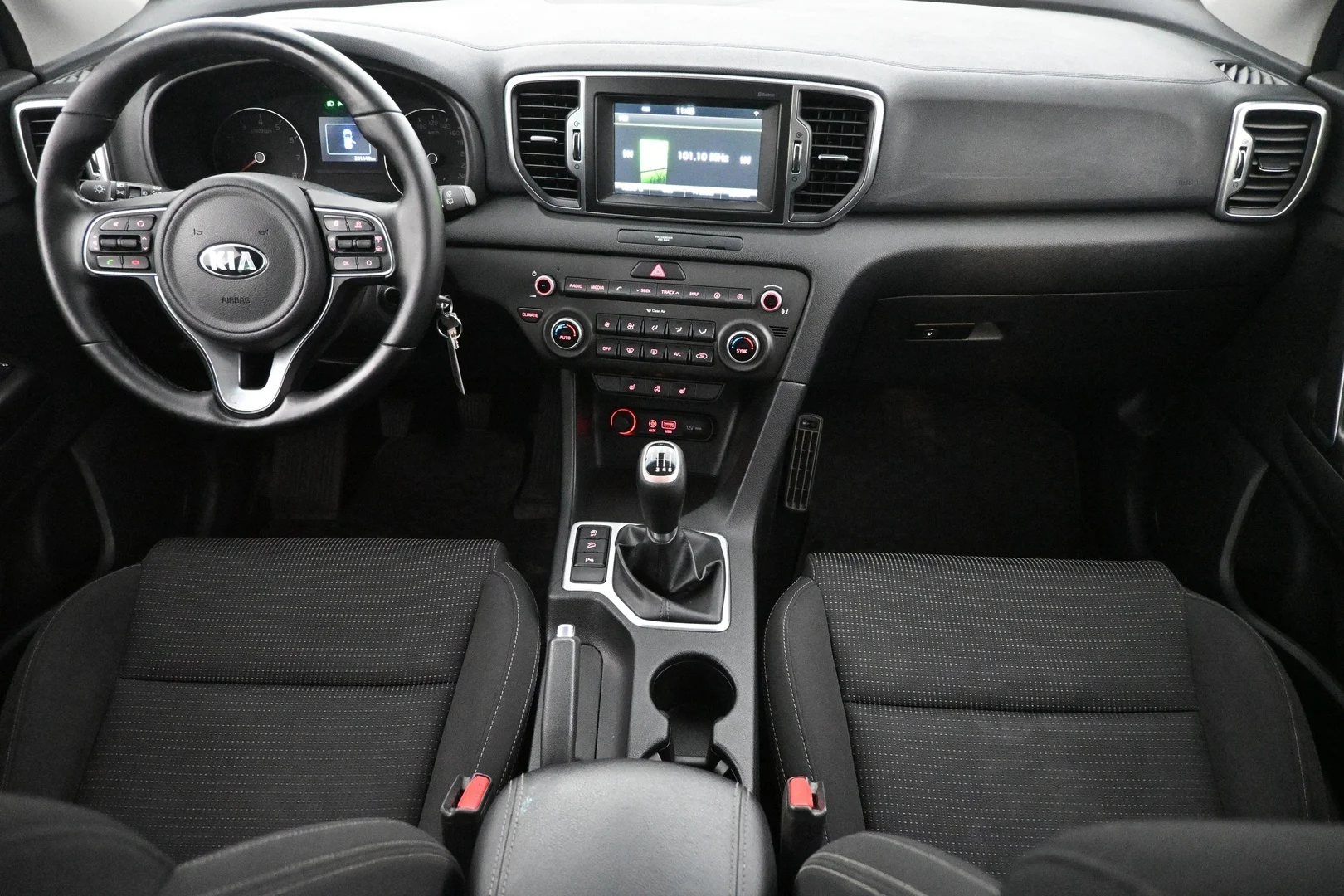 Car Image - 2x9zFfzfn5lFY9dka48wVq