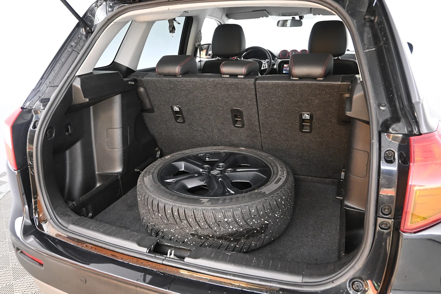 Car Image - 4dt6Do2YSyF8V5c6TejC6c