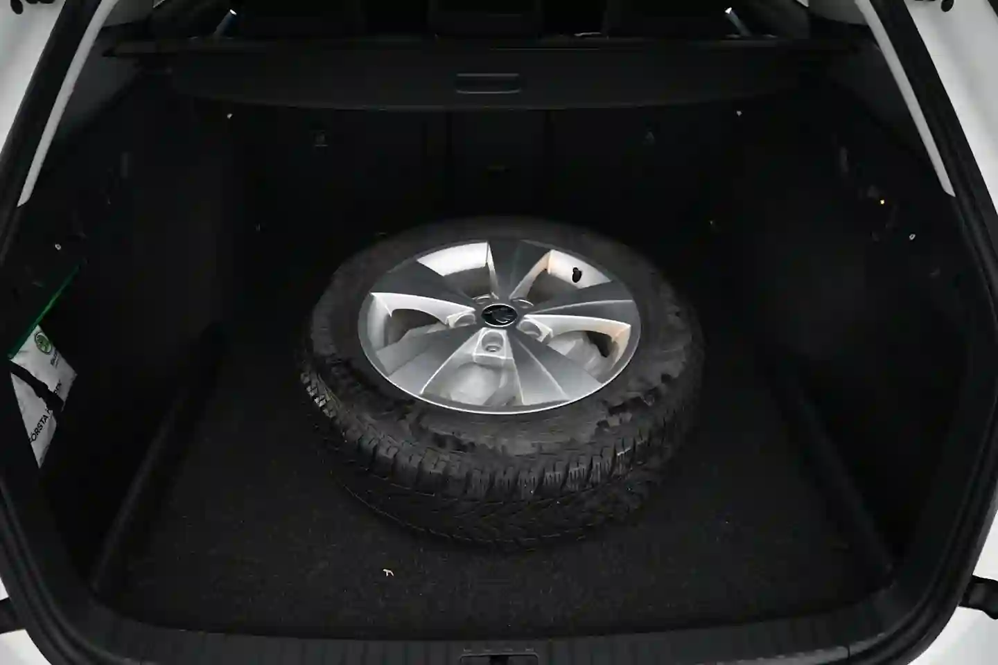 Car Image - 7xtCRWYQx6p1ZO3khQ2vrO