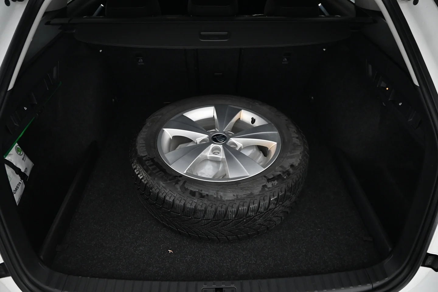 Car Image - 7xtCRWYQx6p1ZO3khQ2vrO