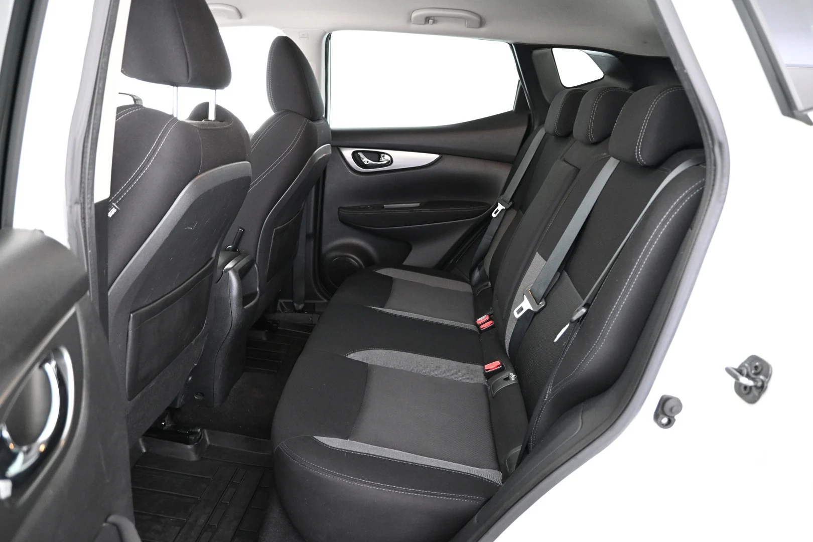 Car Image - 6XyIlx1GINhgO91CPsFM9V