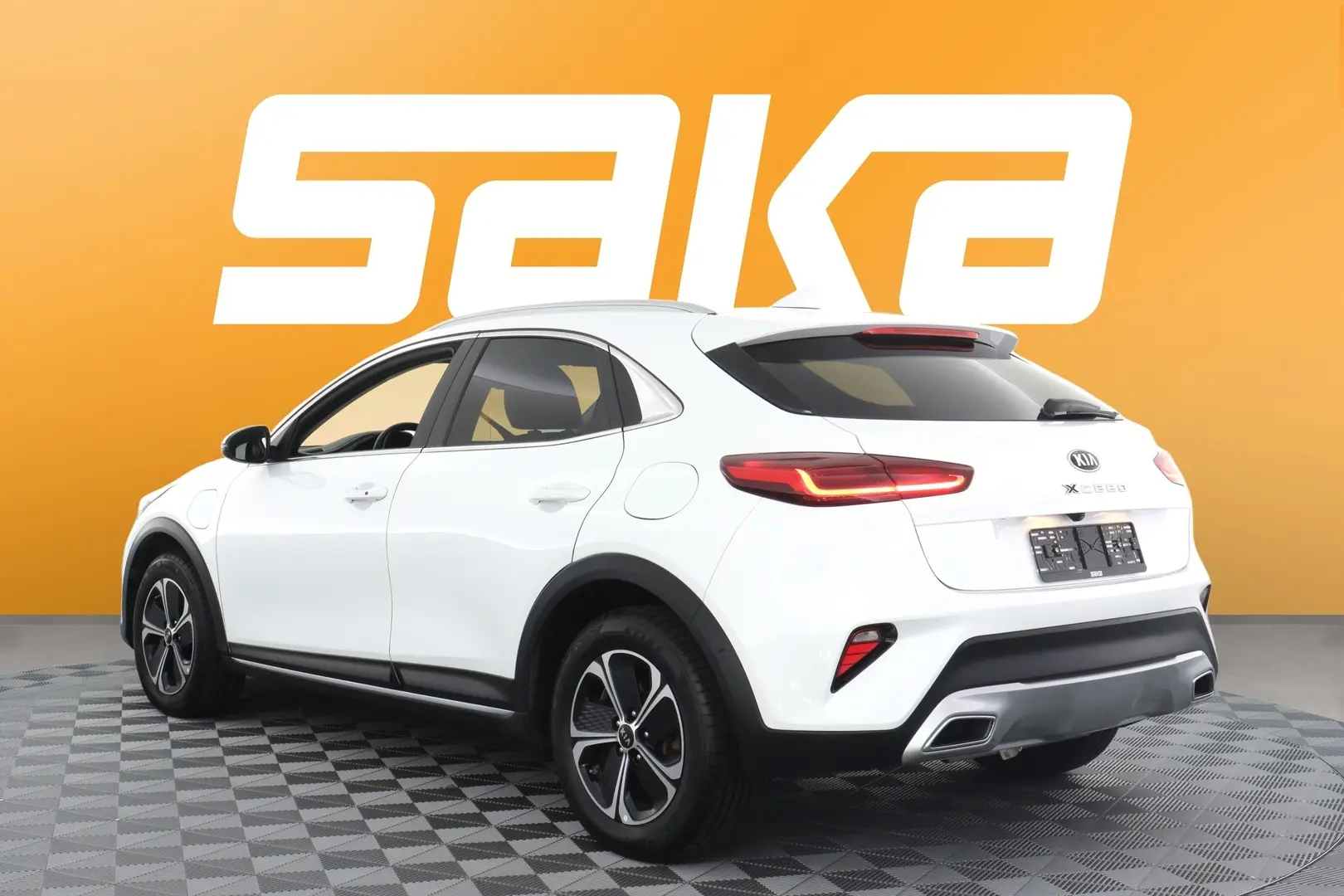 Car Image - MIKrd9A73NC8GoyEkoMG7
