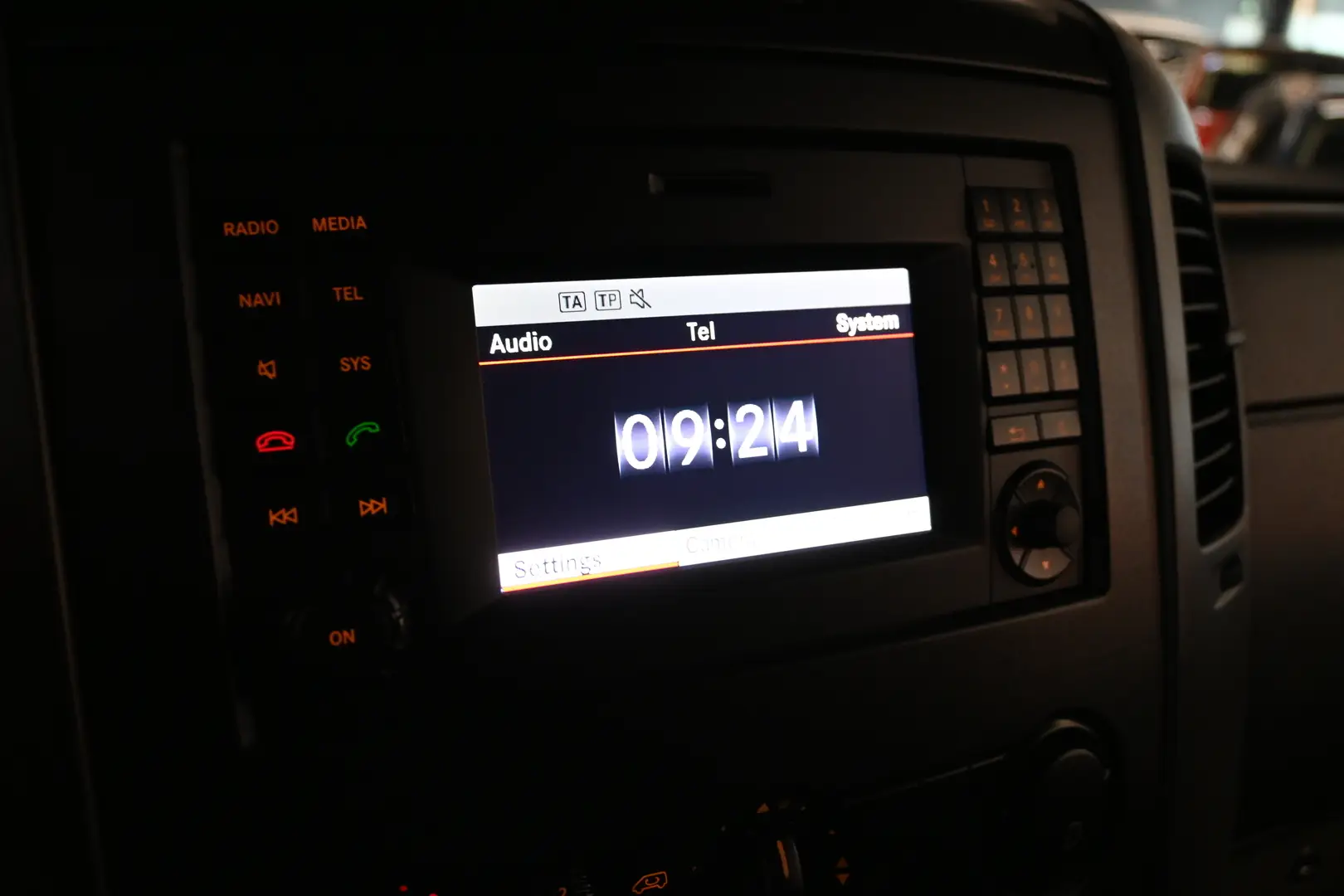 Car Image - 4qZnDMJWFbbfLAApwB1eMq