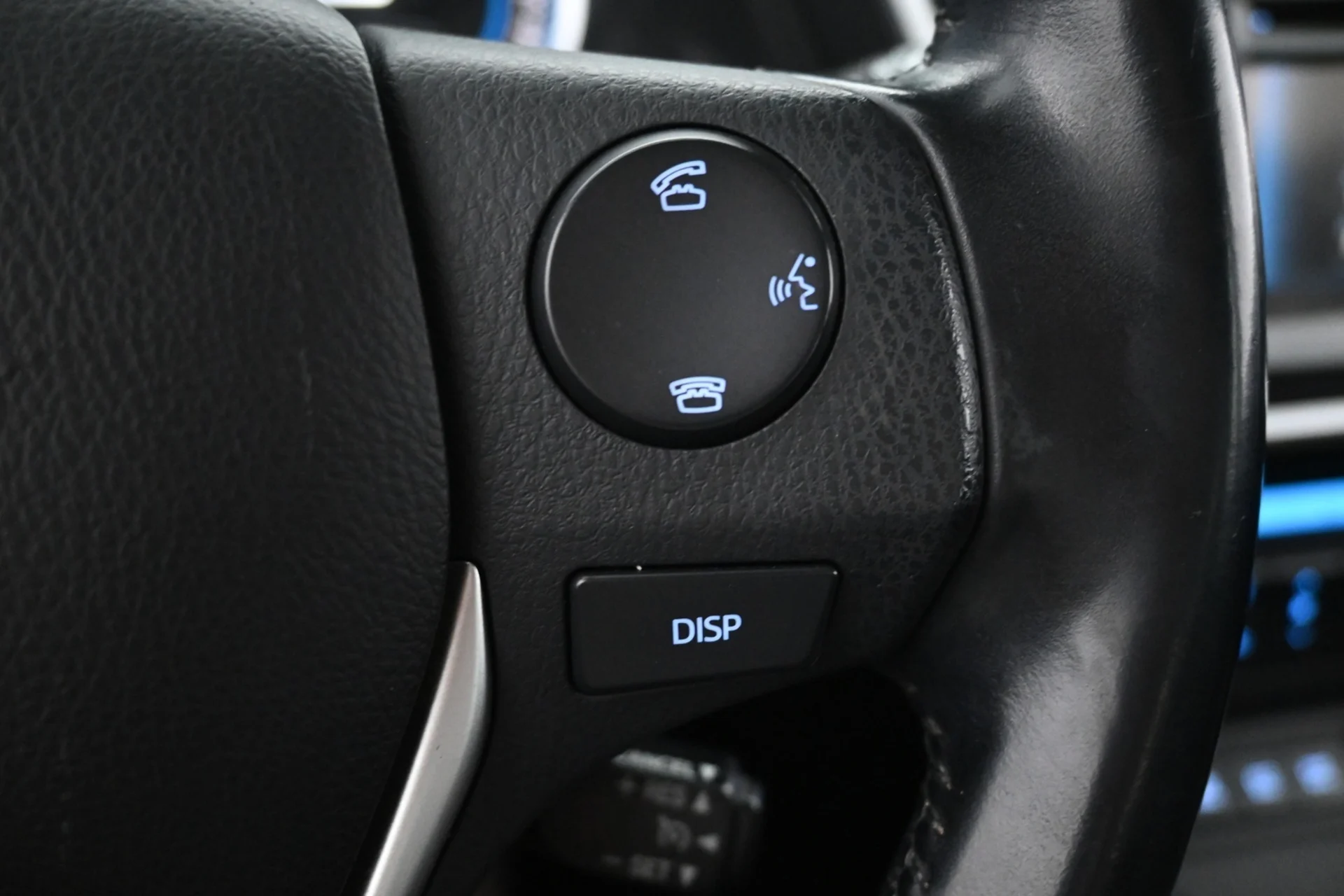 Car Image - tWwRIsUF6tVy5L9bVQ7KU