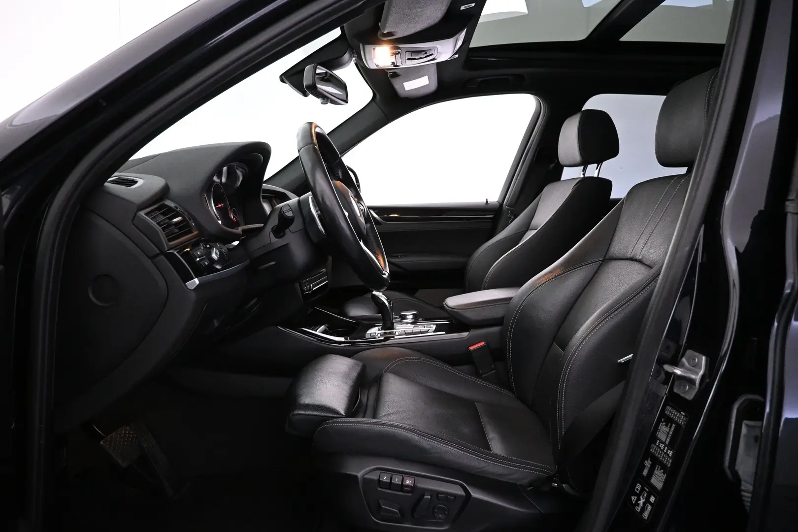 Car Image - 28cwE1kMYejtd5UVB9xkt8
