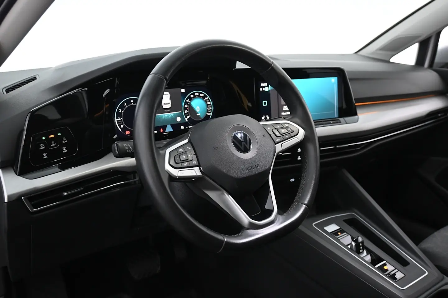 Car Image - 5pmd5VnyFREJ6jNsJHwIBt