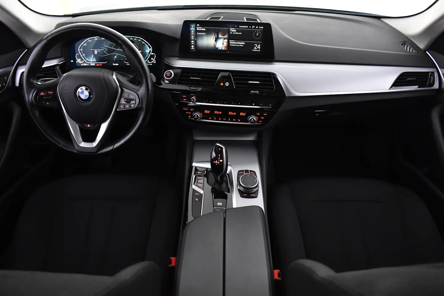 Car Image - 1oljG32WueUWxEFS9mvwgo