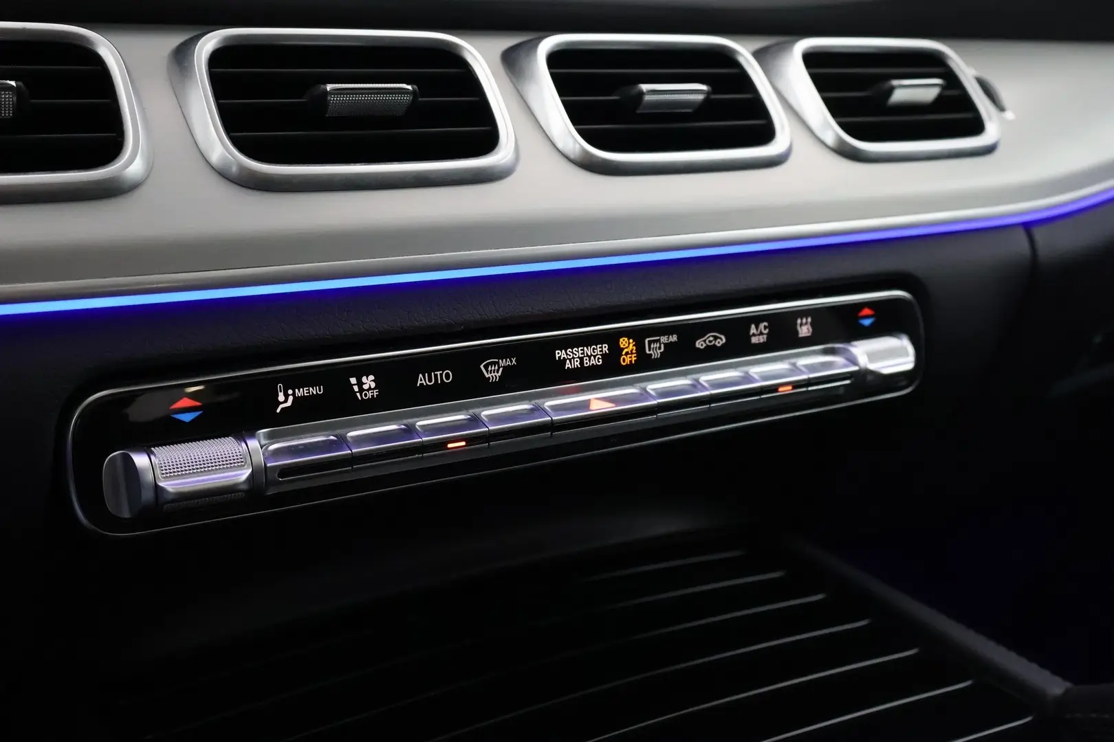 Car Image - 5vou8D39ZXgGYyjHpMGbuX