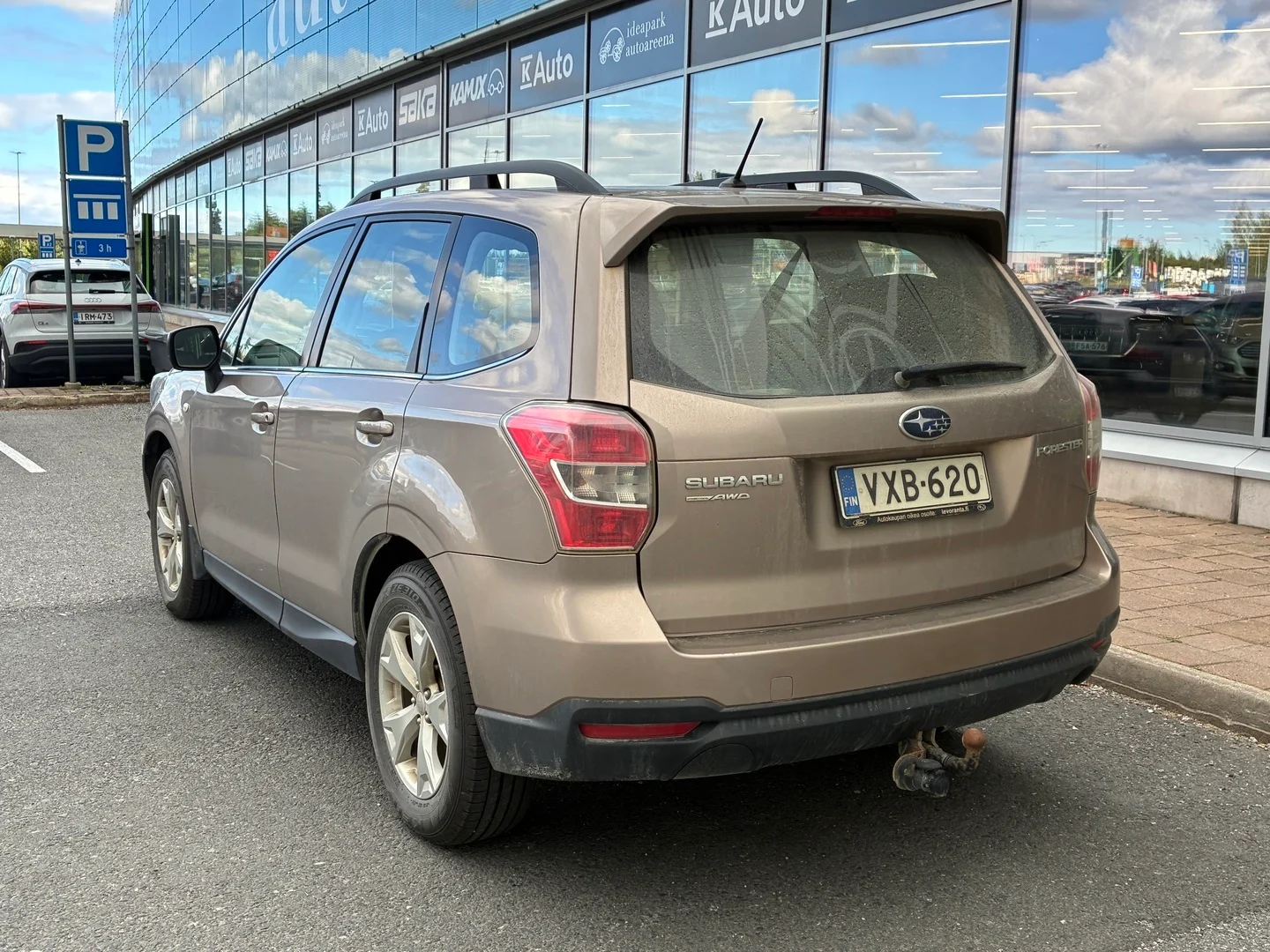 Car Image - A2y5dUjbvmiNoHzEAvHUV