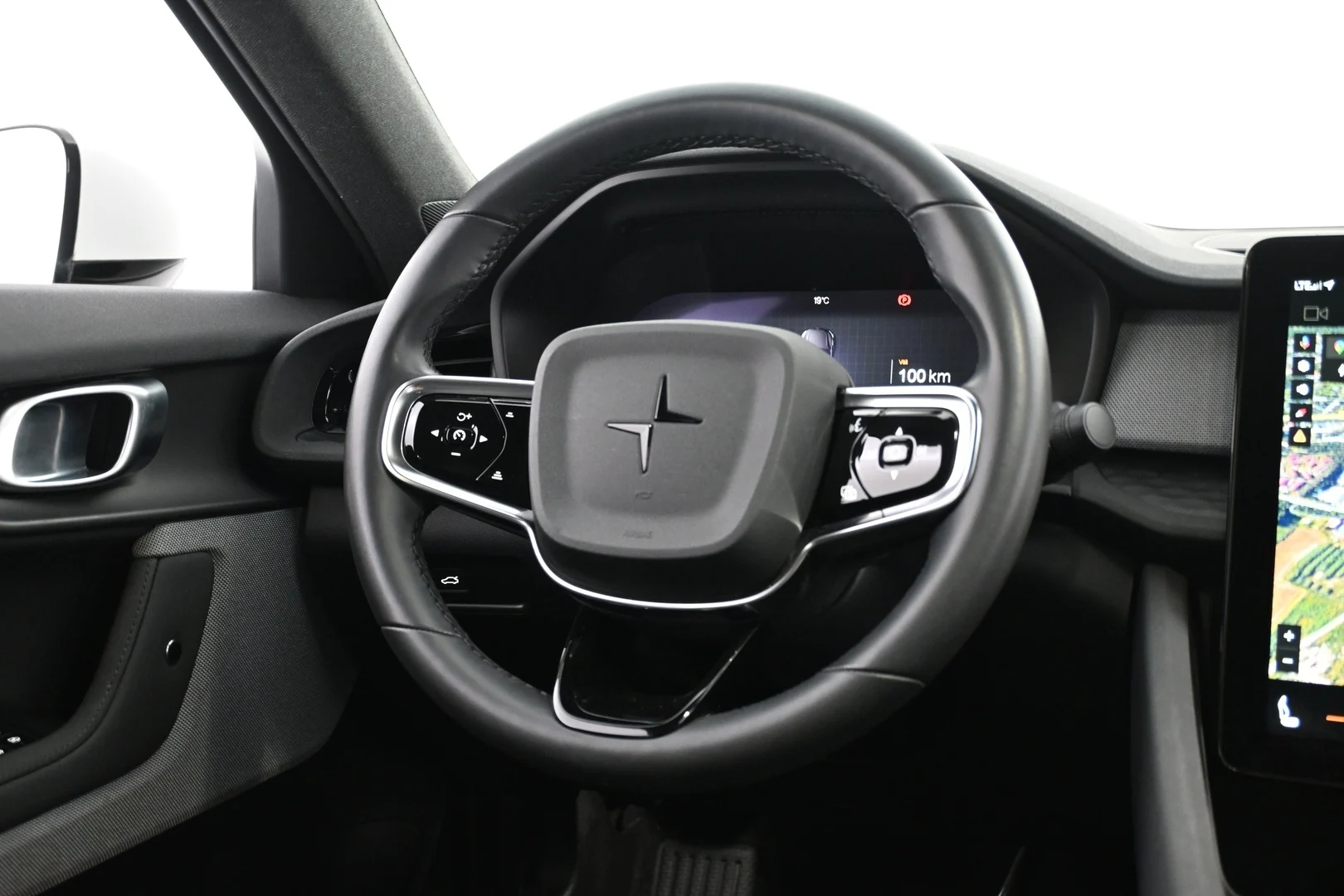 Car Image - tjFOjBh8lJchsJnwqGls4