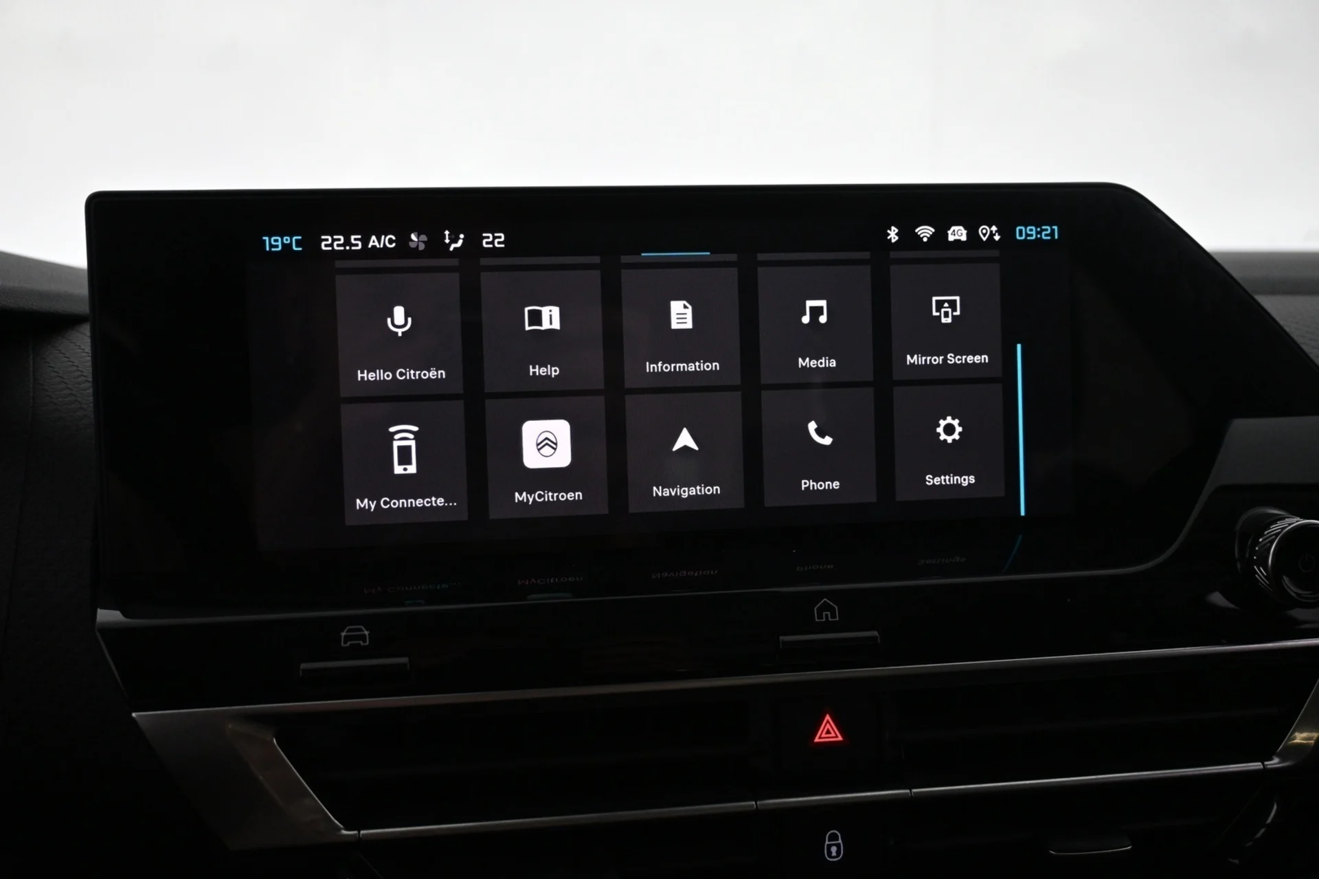 Car Image - 7KN39Bv1eYNLljprvVXGrI