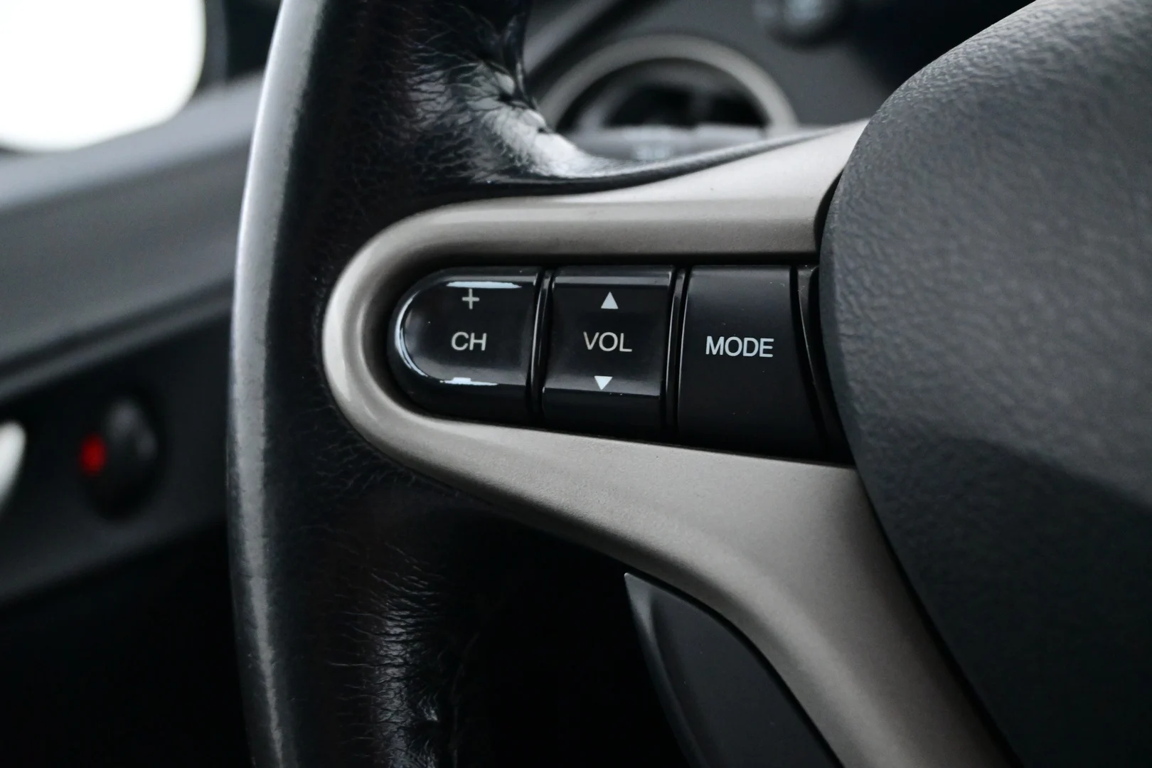 Car Image - 64oV3hbmqswDfXsvXmrWLr
