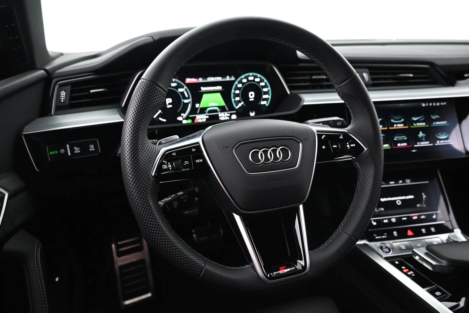 Car Image - 4go2OMkFn7YI0aITpWcVAz