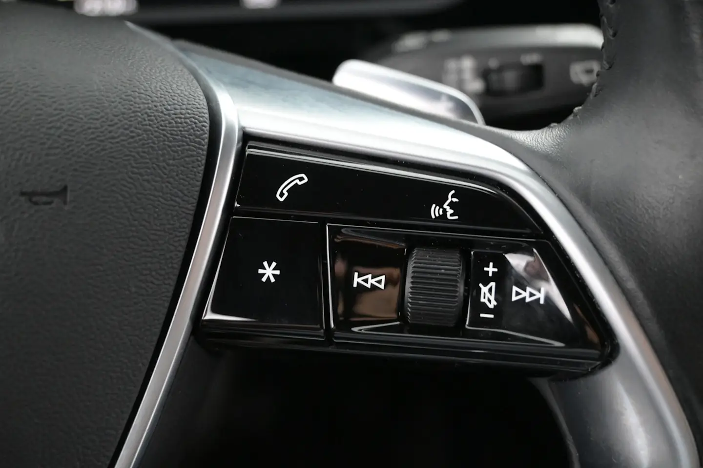 Car Image - 2FsBsh9Mj0VdfPytxPBK6